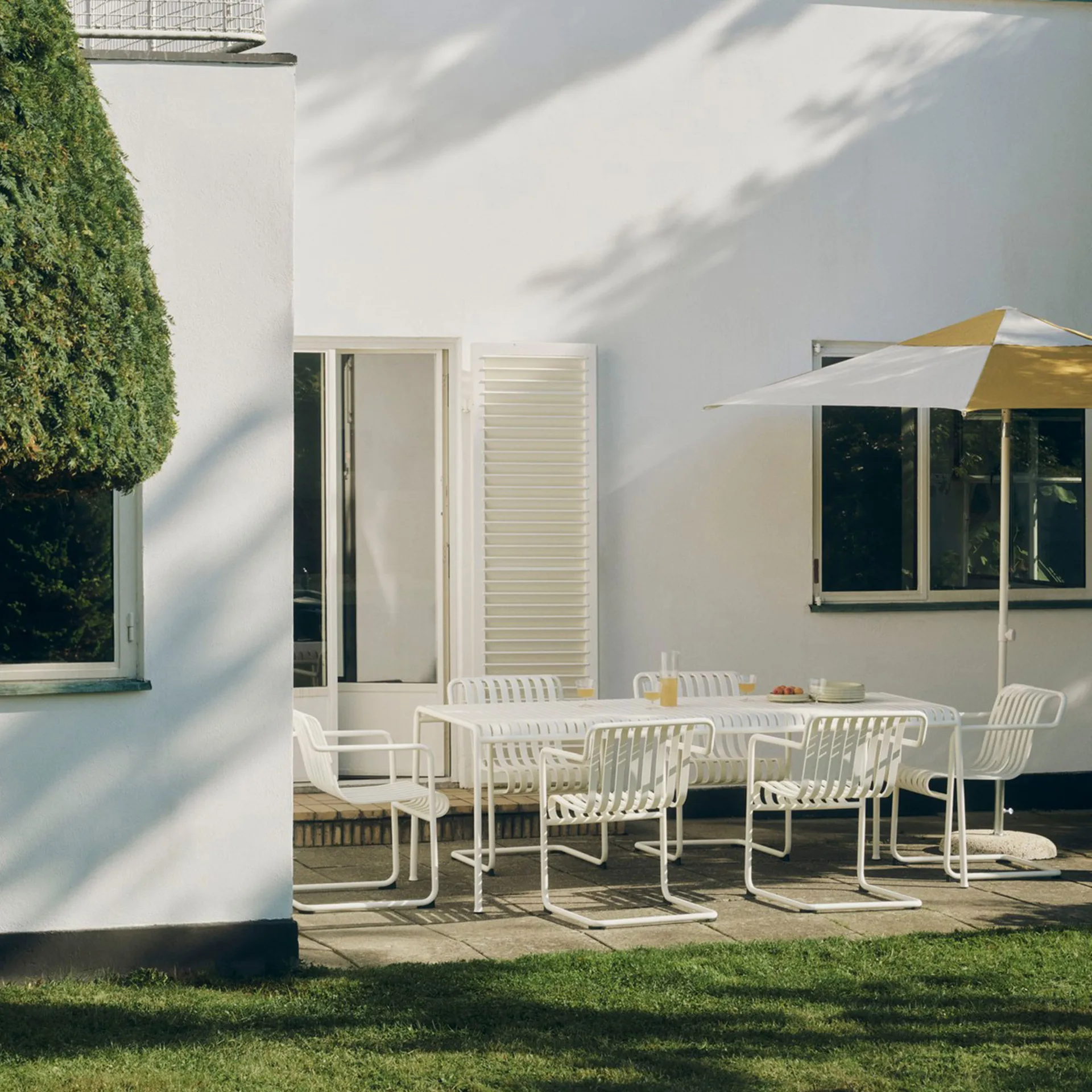 Parasol Terrazza Hexagon, Off white-ochra HAY