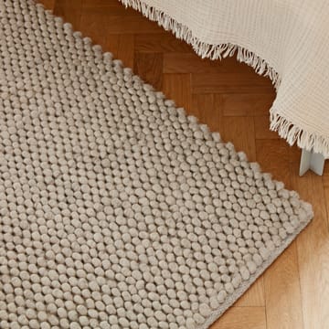 Peas wełniany dywan 140x200 cm - Soft grey - HAY