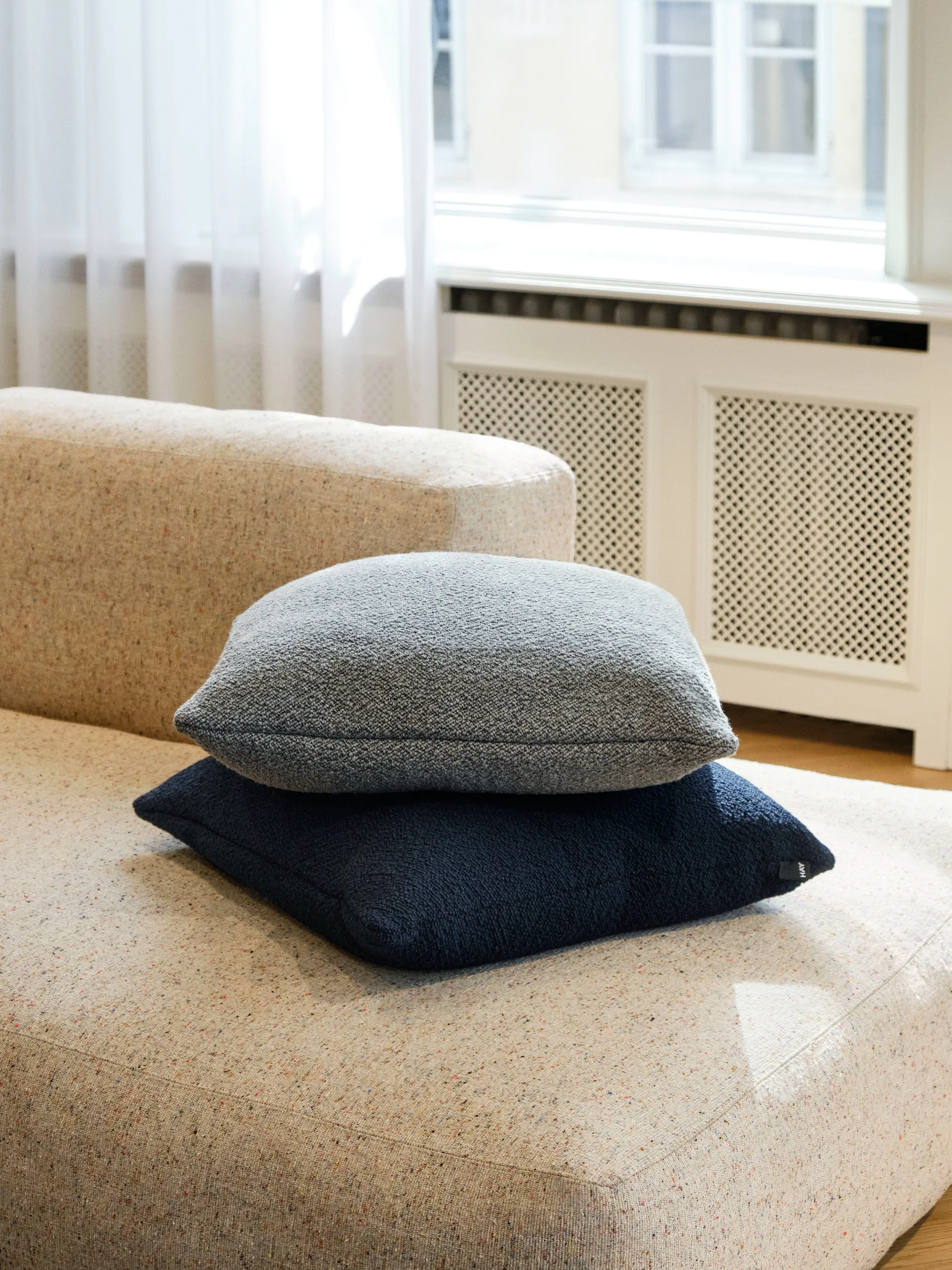 Poduszka Texture 50x50 cm, Dark blue HAY