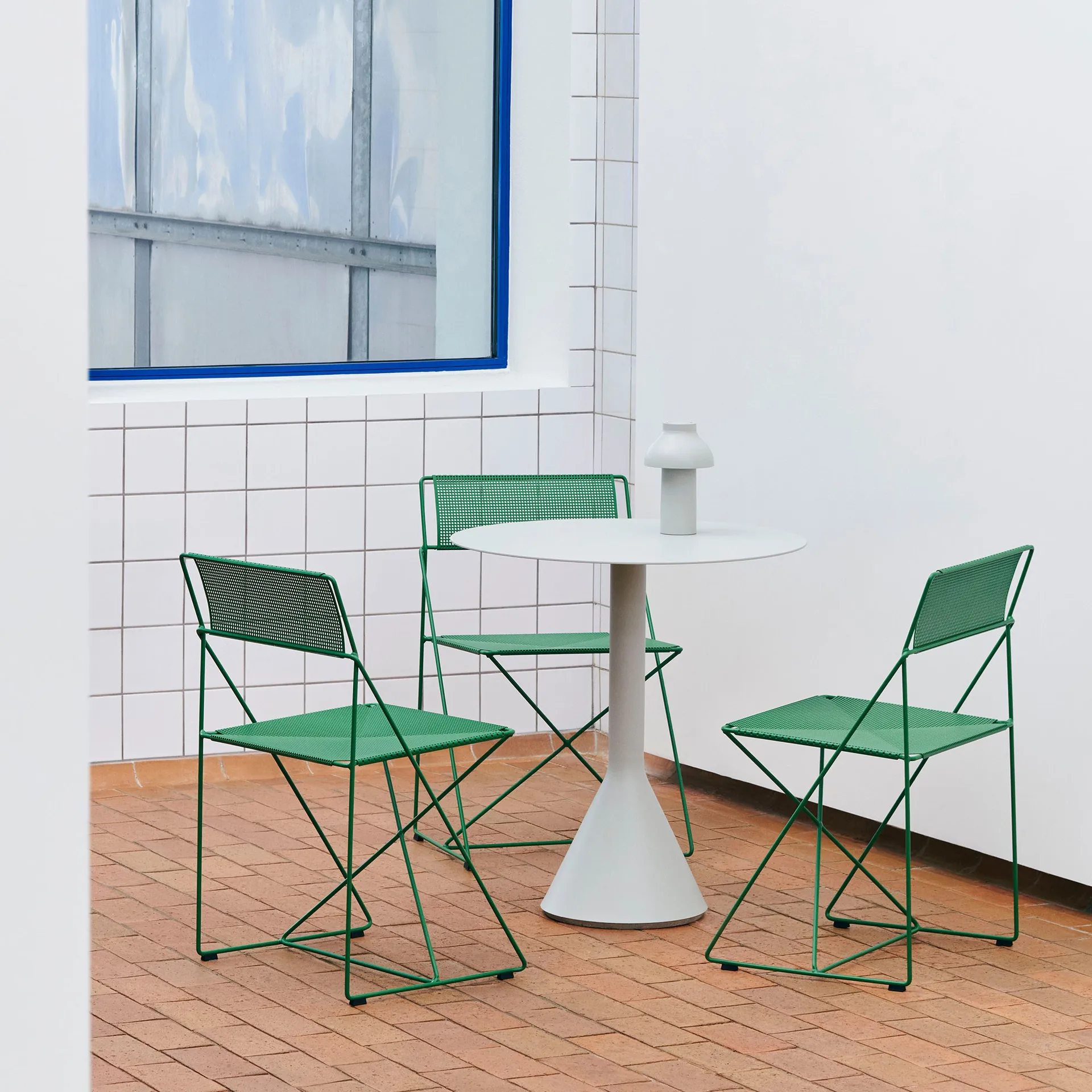 Przenośna lampa stołowa PC Portable No 2 , Cool grey HAY