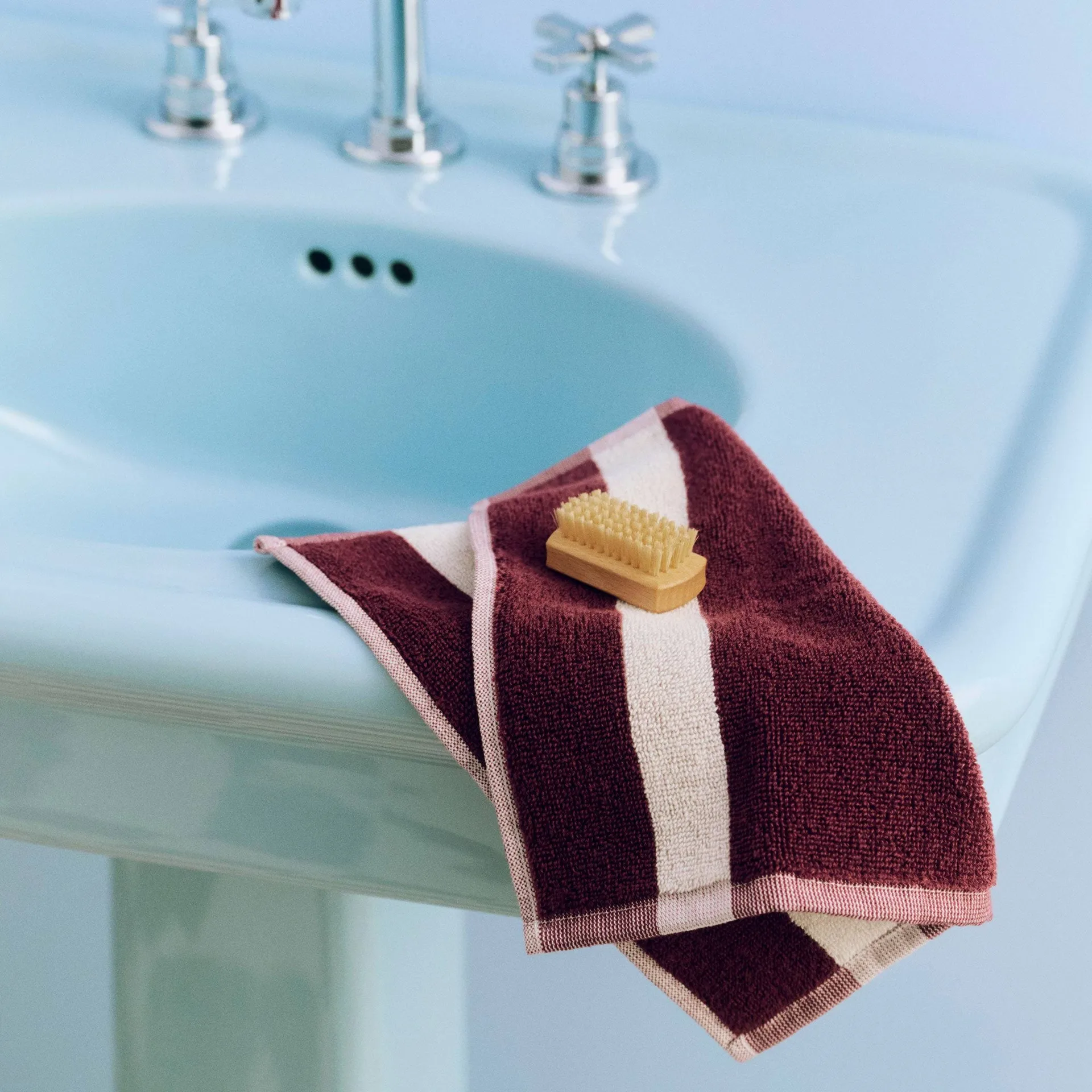 Ręcznik Stripe, Burgundy, 30x30 cm HAY