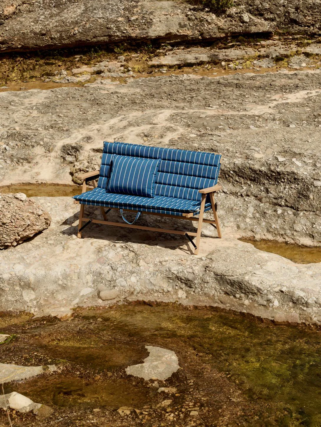 Sofa składana Outdoor Market, Blue-beige, 2-miejscowa HAY