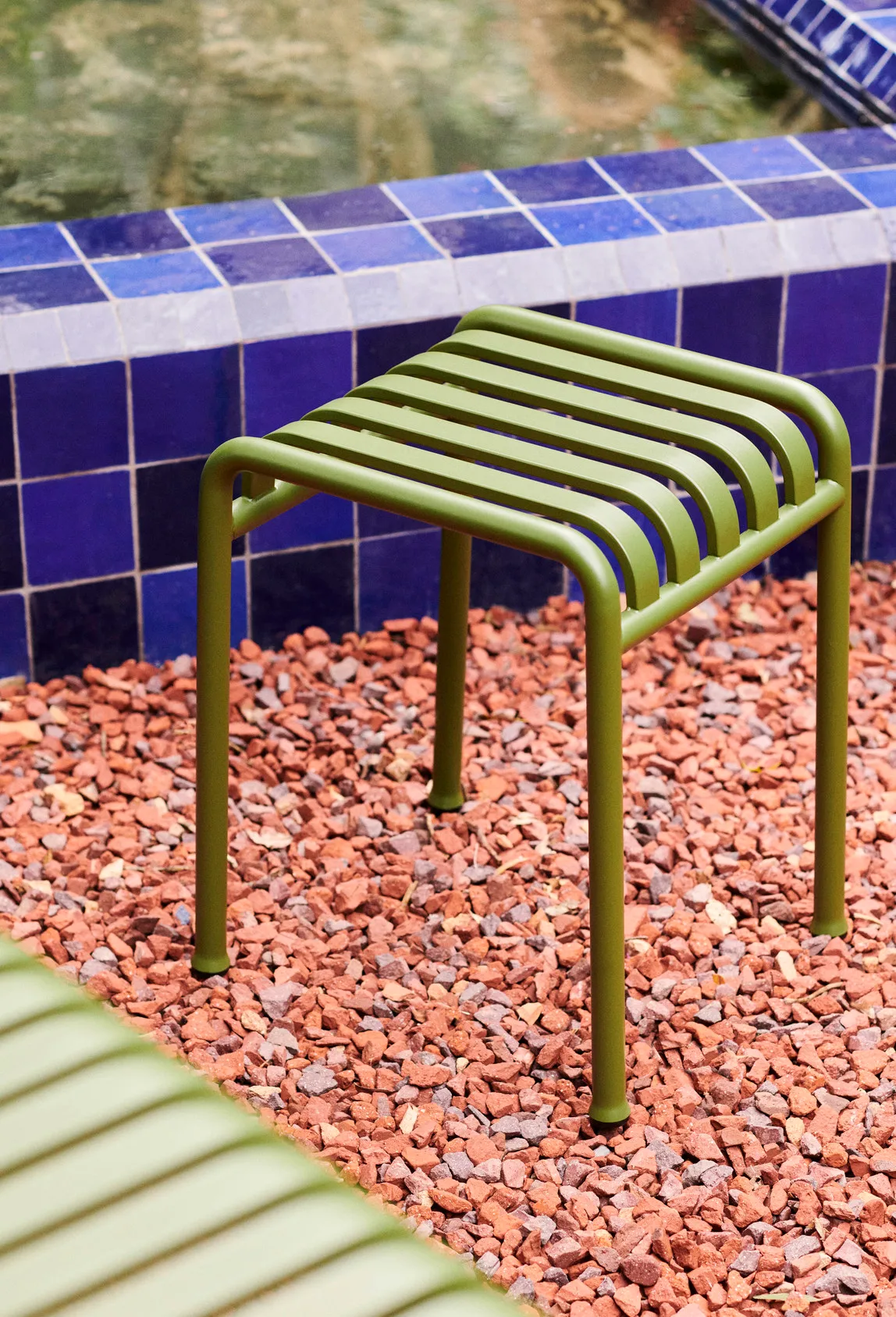 Stołek Palissade, Olive HAY