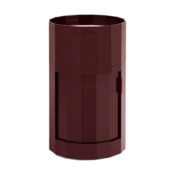 Stolik boczny Facet Cabinet high stopy/koła 66 cm - Burgundy - HAY