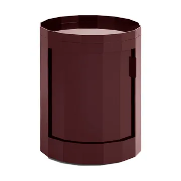 Stolik boczny Facet Cabinet low stopy/koła 49 cm - Burgundy - HAY