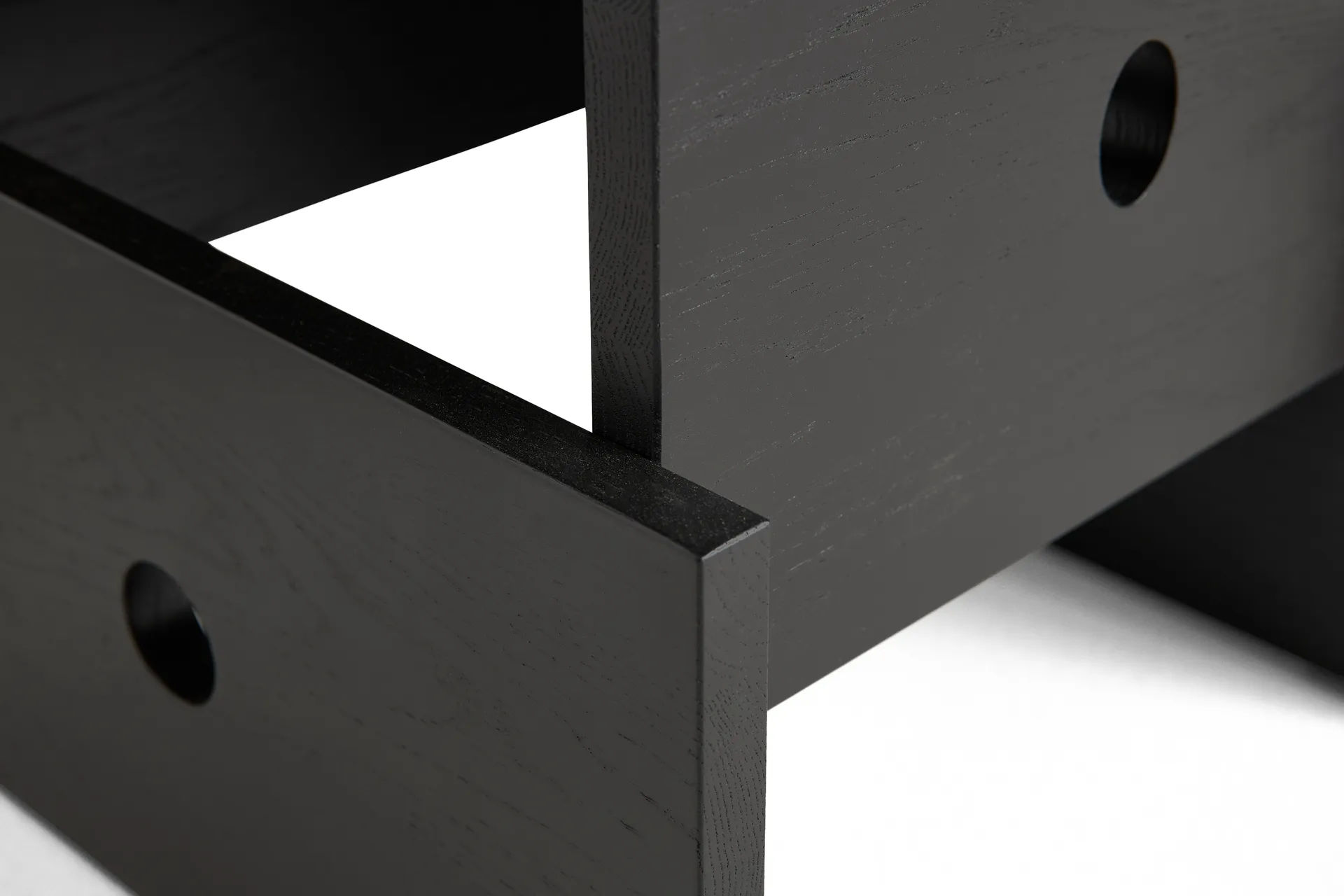 Stolik Wood Box, Dąb lakierowany na czarno HAY