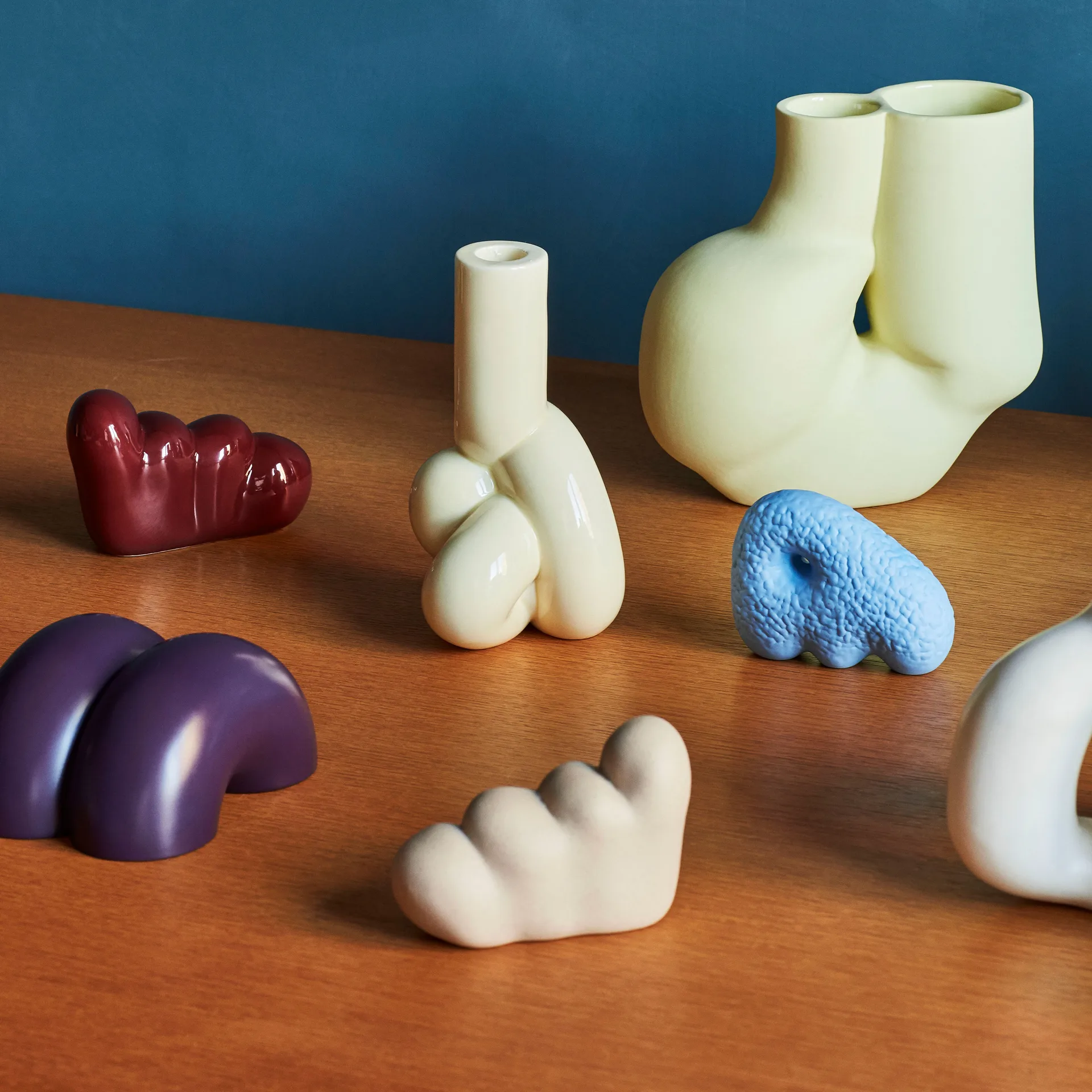 W&S Moguls rzeźba, Burgundy HAY