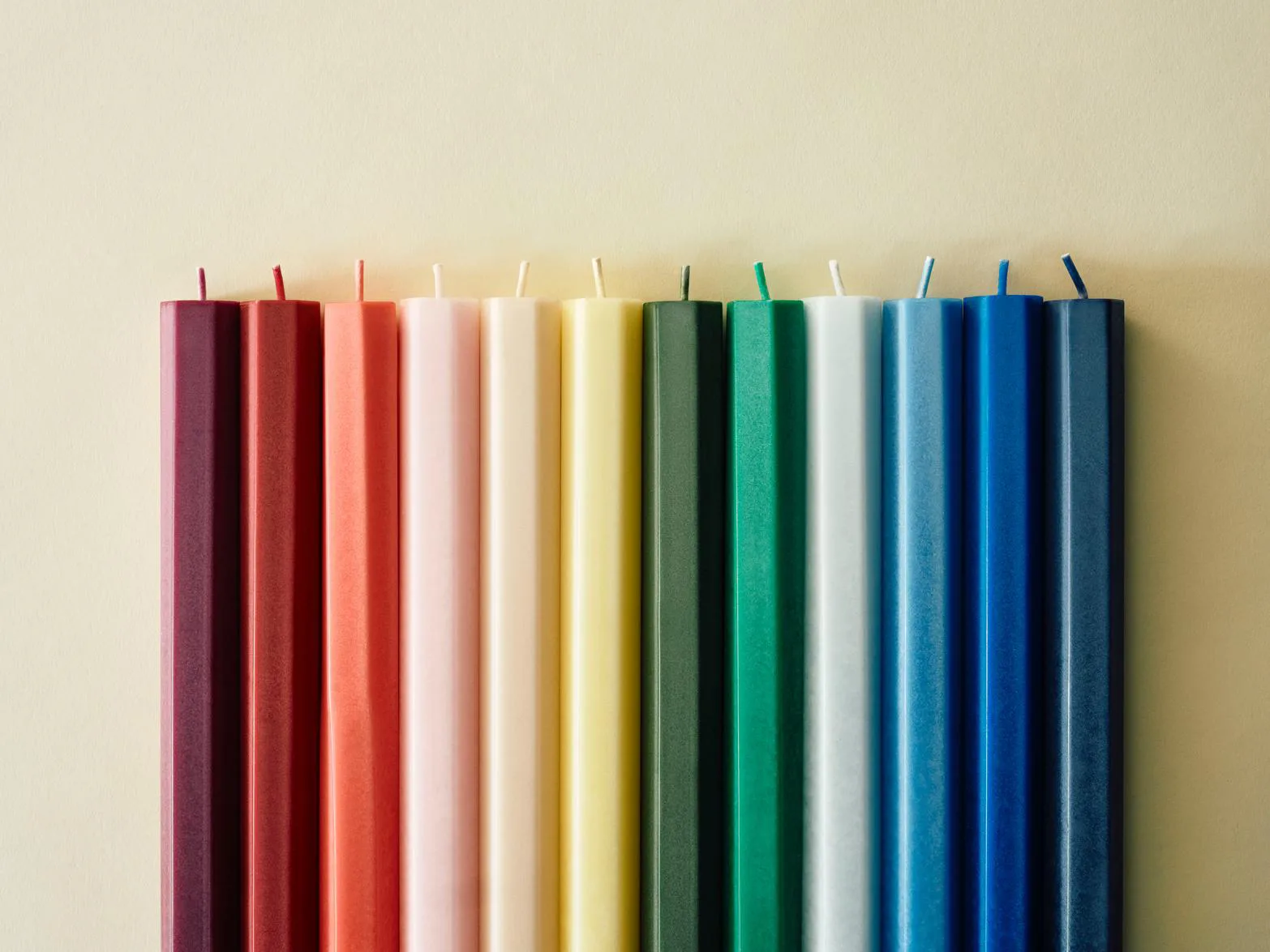 Zestaw świec Hexagon mix 4-pak, Pastel HAY