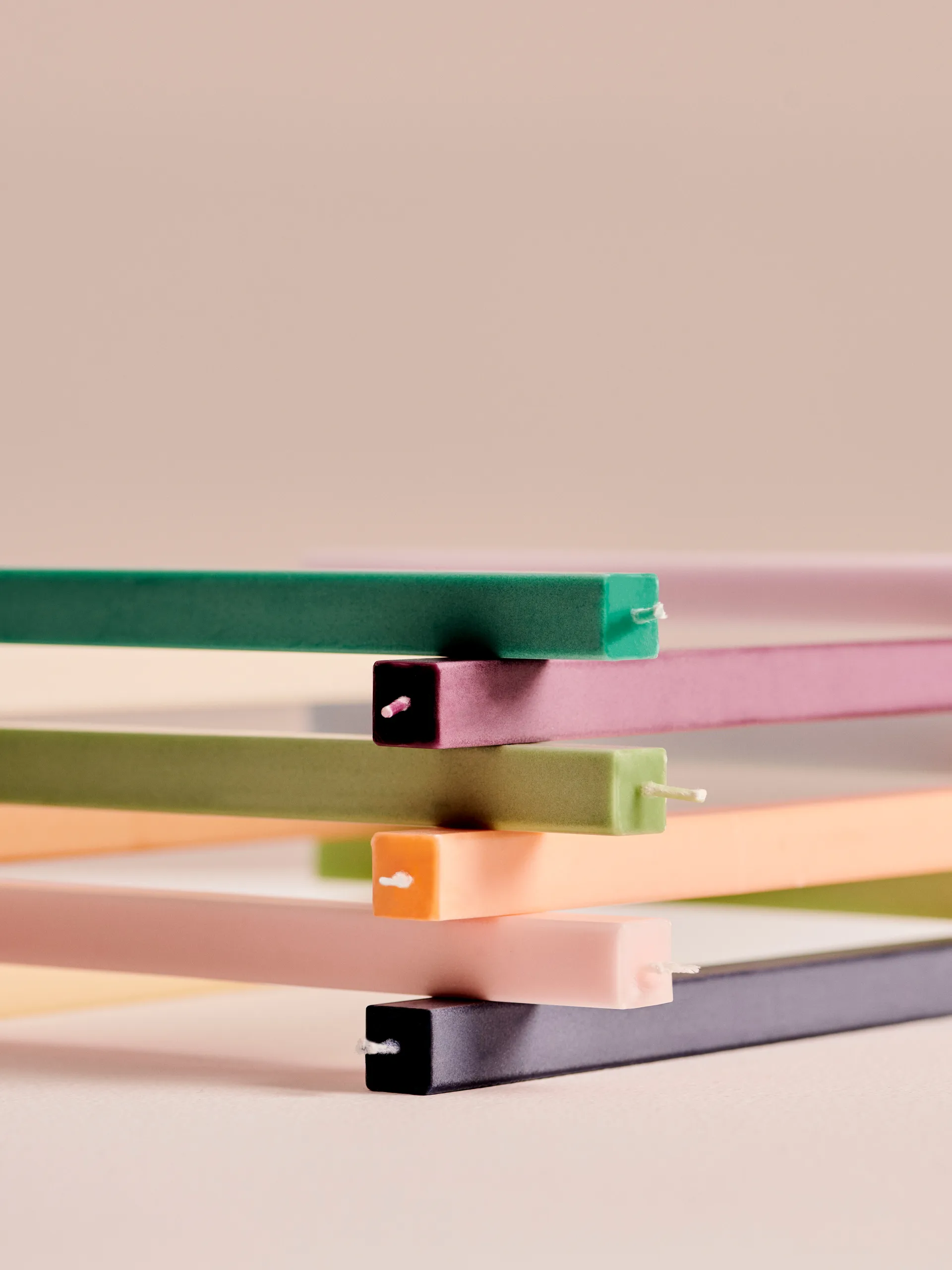 Zestaw świec Square Candle mix 4 sztuki, Pastel HAY