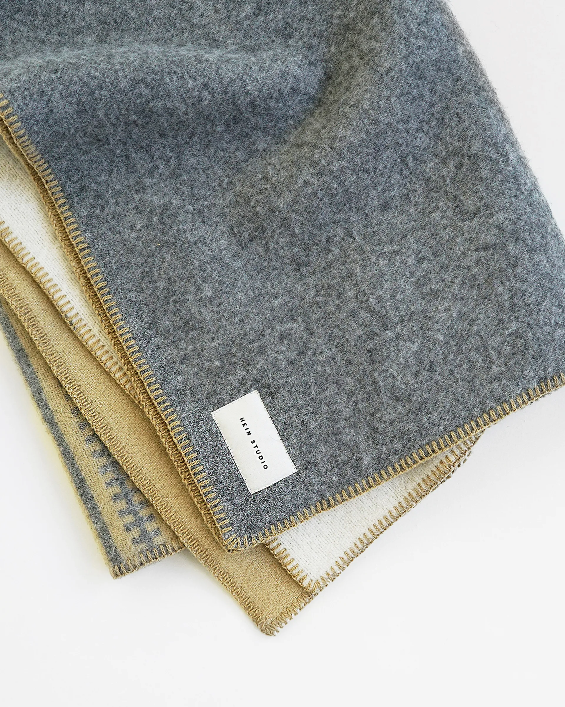 Pled Aiyana 130x180 cm, No. 02 Hein Studio