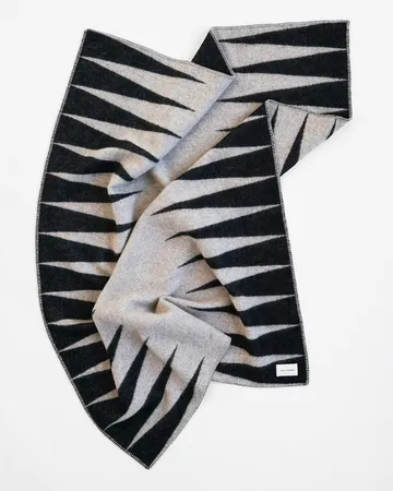 Pled Ihalo 130x180 cm - No. 01 - Hein Studio