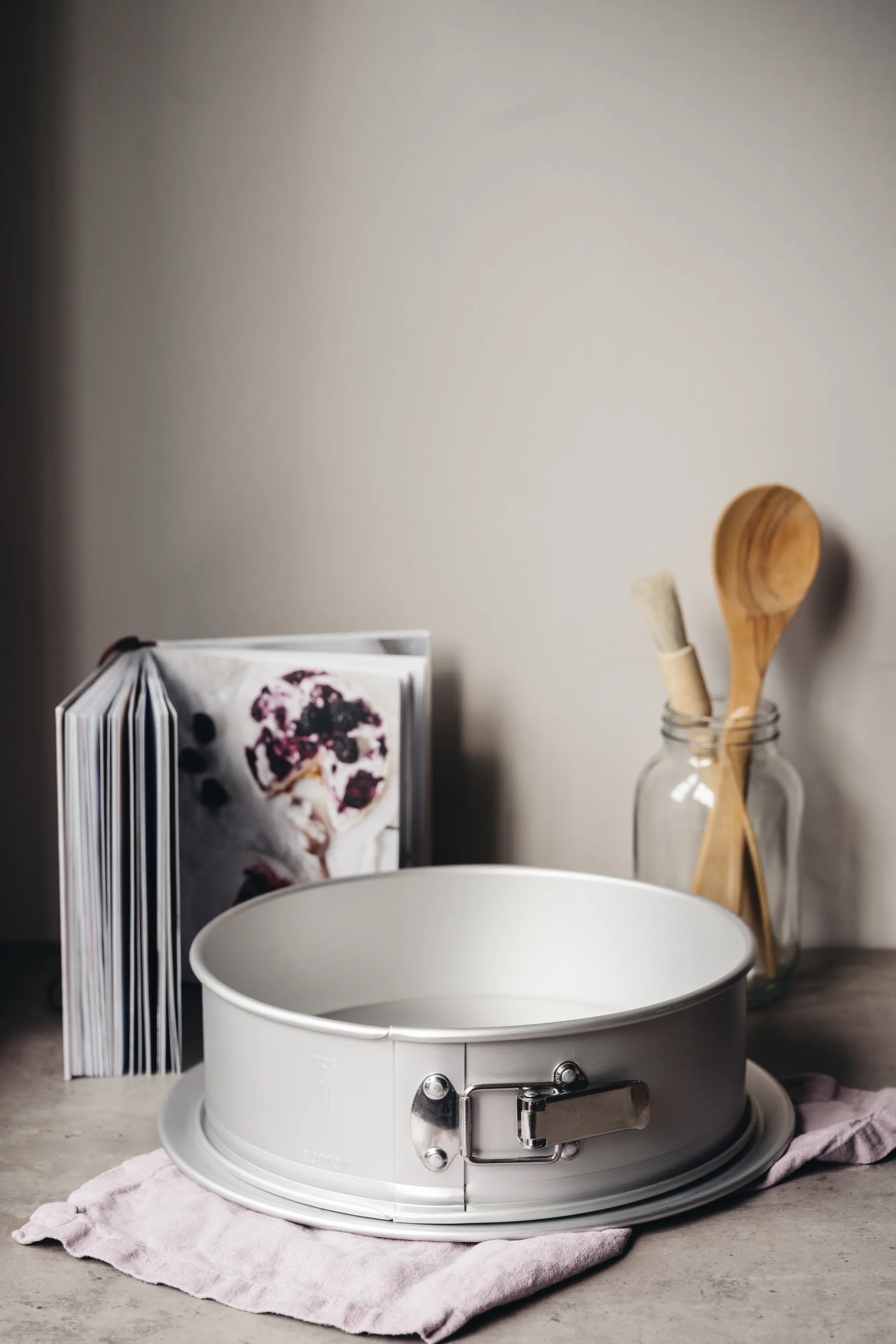 Tortownica Heirol aluminium anodowane, Ø28 cm Heirol