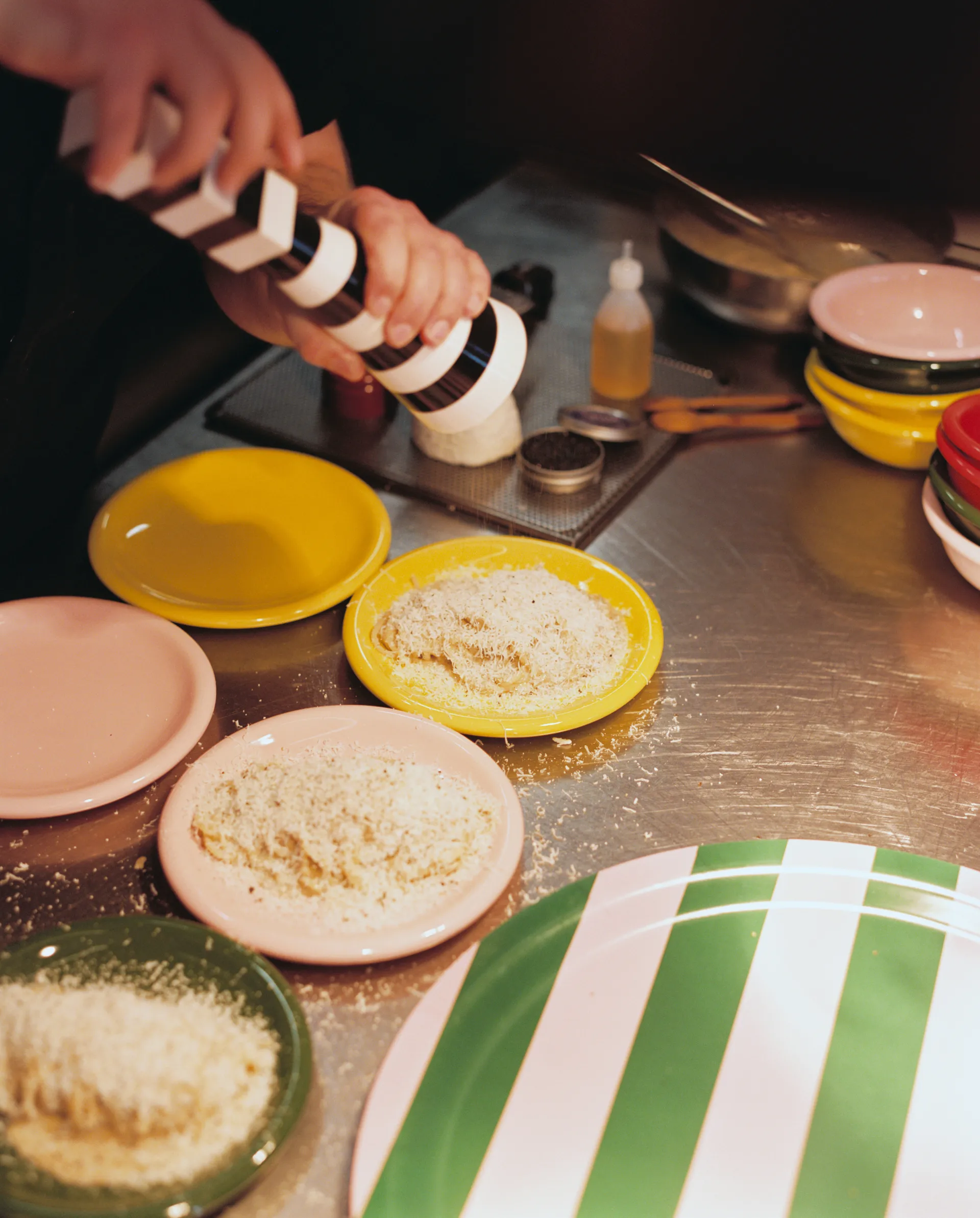 Molino Horizontal młynek do soli i pieprzu 29 cm, Black-white Hem