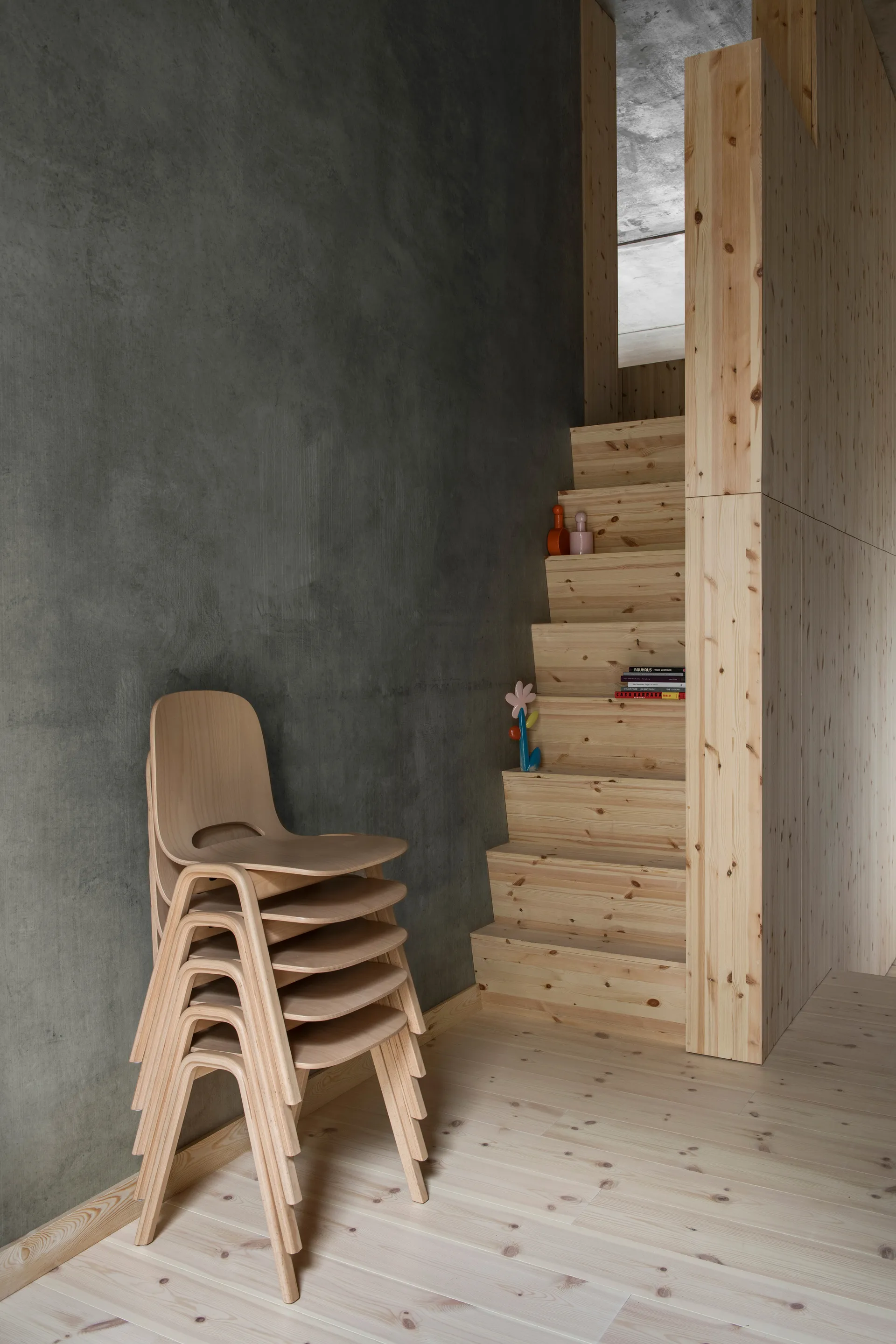 Touchwood krzesło, Buk Hem