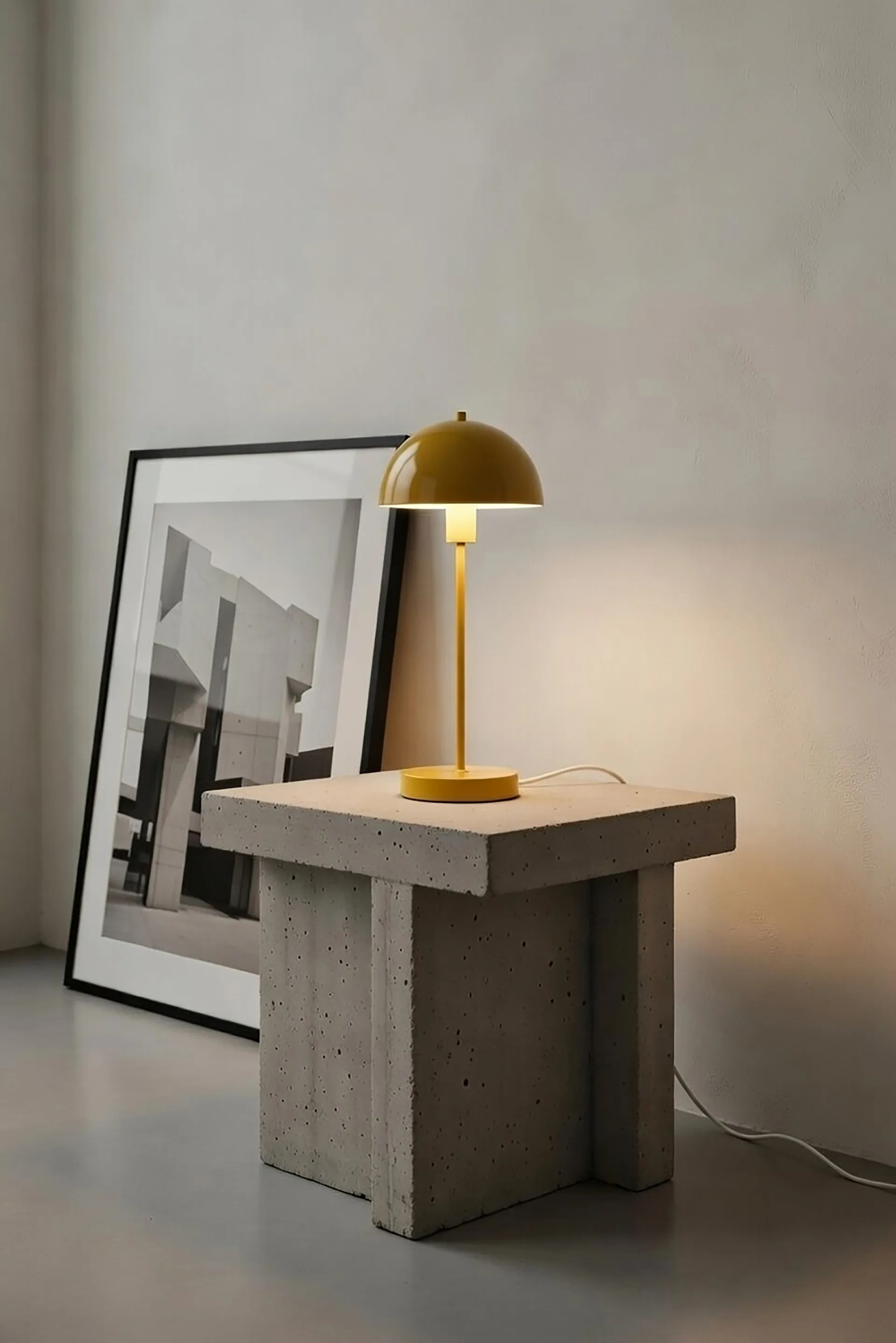 Lampa stołowa Vienda, Mango yellow Herstal