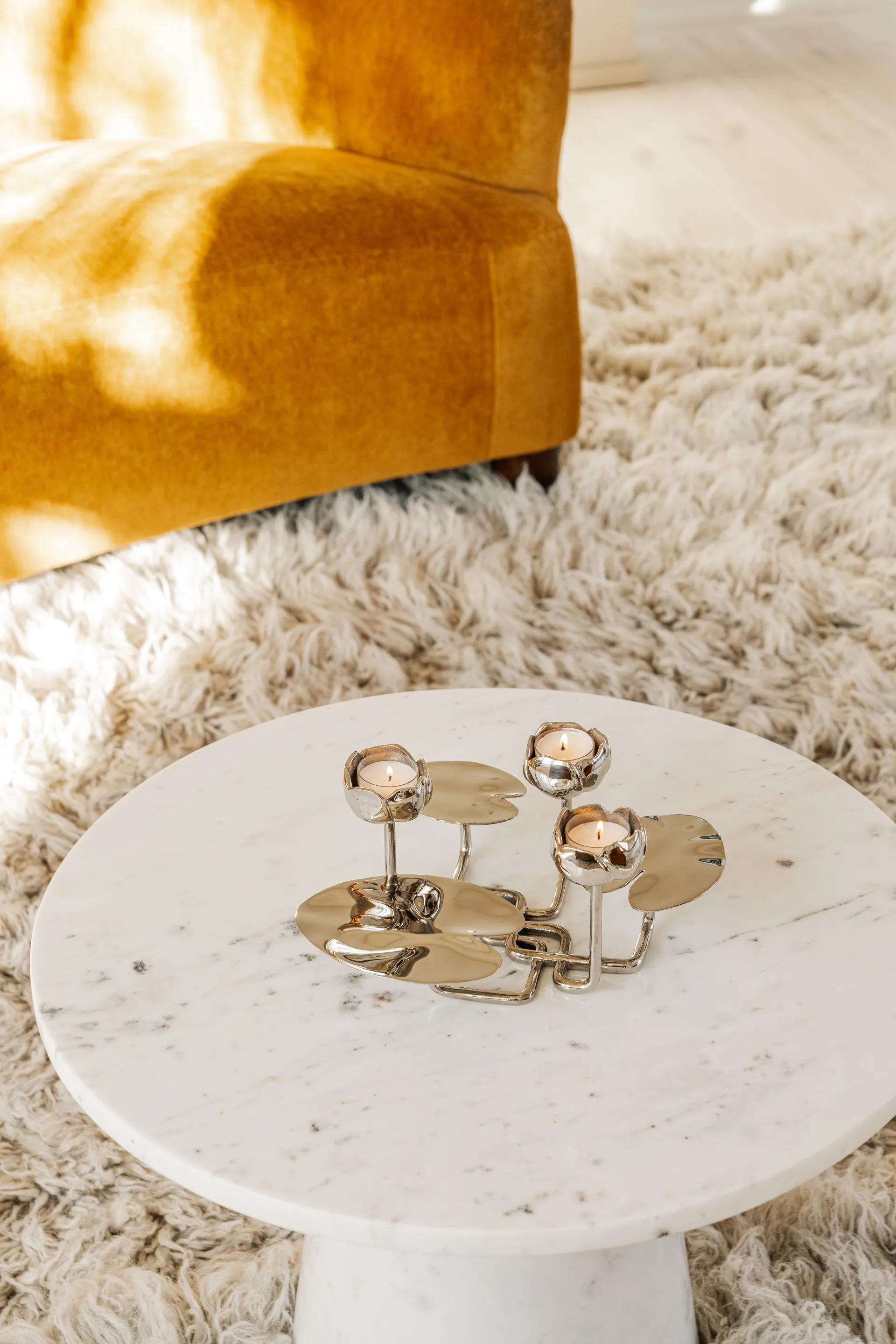 Ninfea grande świecznik, Niklowany mosiądz Hilke Collection