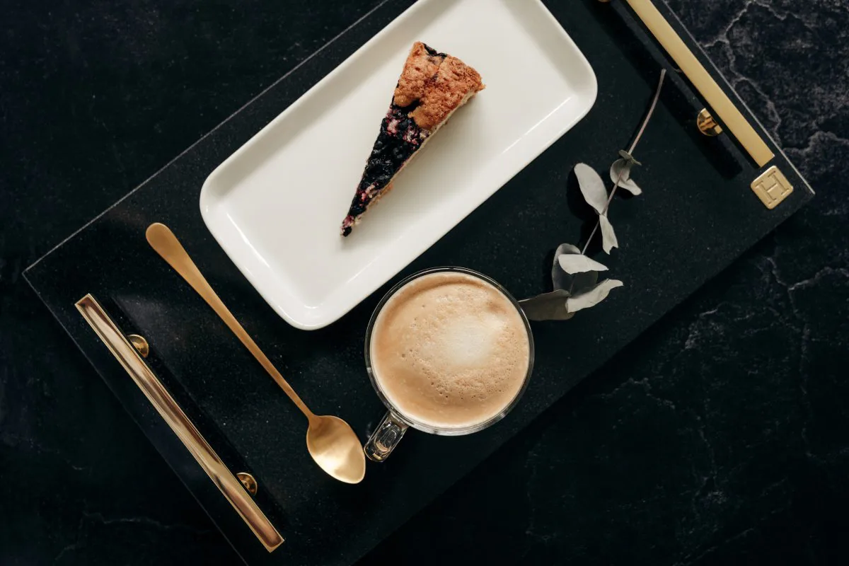 Taca Hilke Collection 40,5x25,5 cm, Granit-solidny mosiądz Hilke Collection