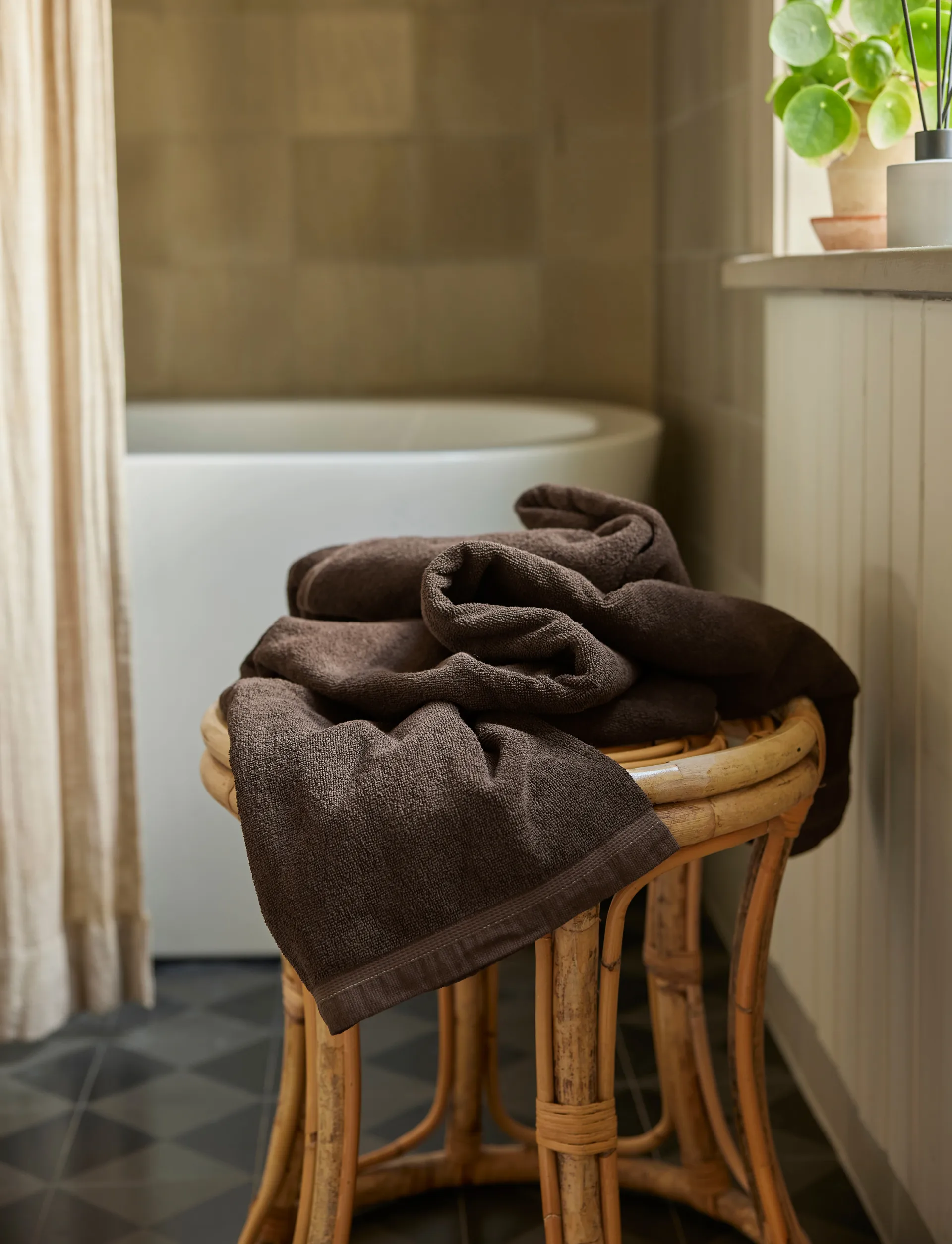 Lina ręcznik chocolat, 70x140 cm Himla