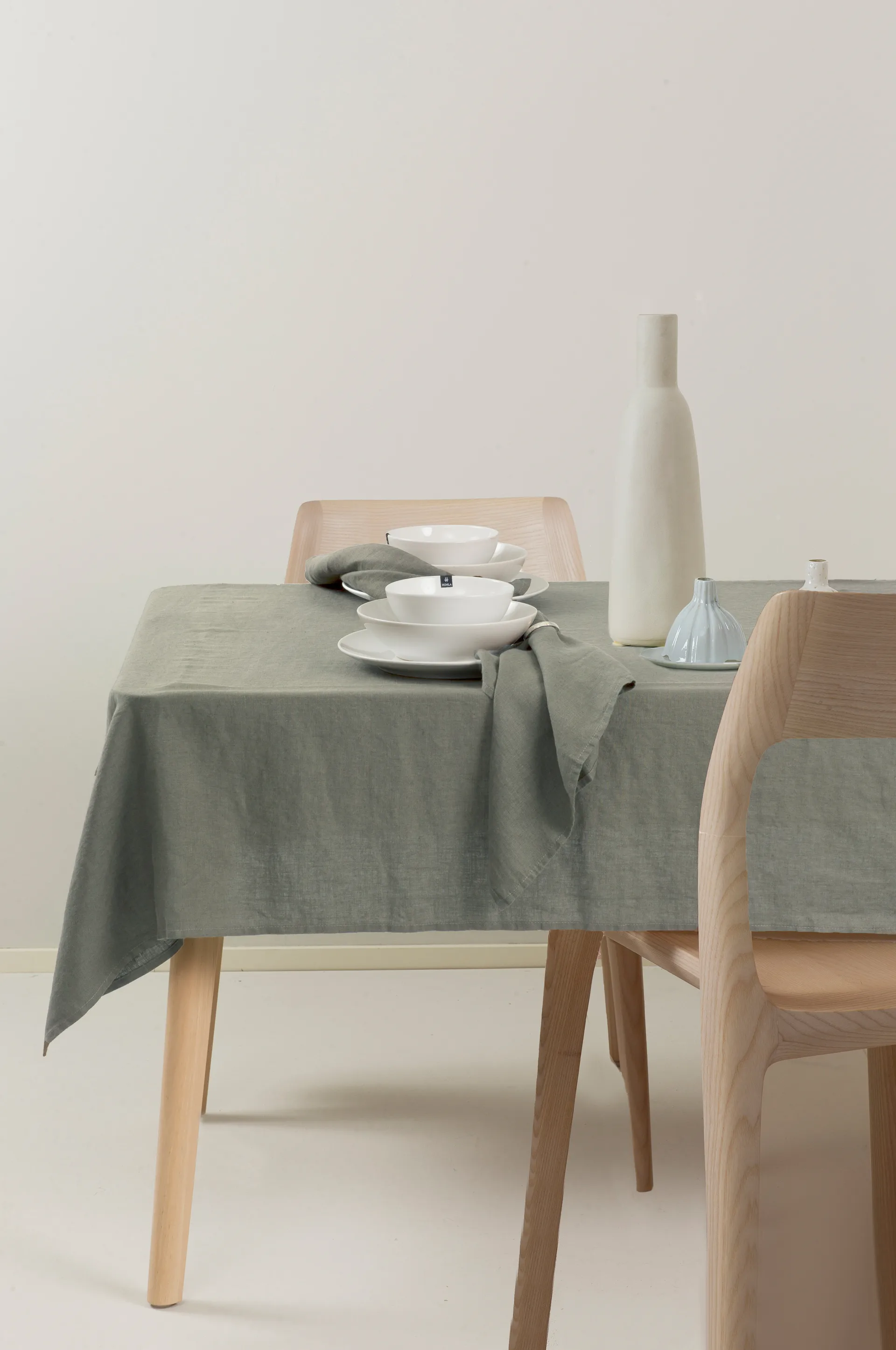 Obrus Sunshine 140x330 cm, Sage Himla