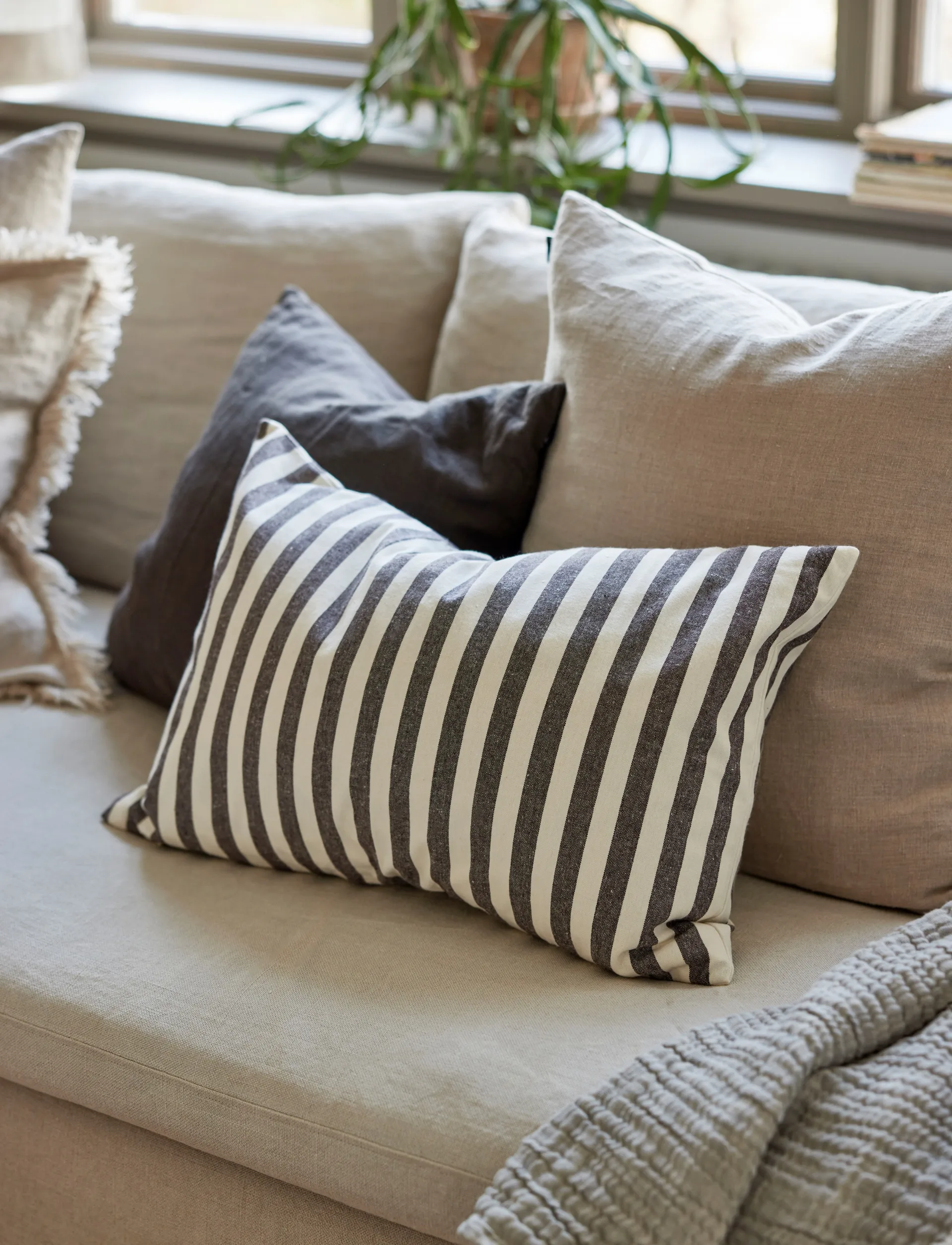 Poszewka na poduszkę Bretagne, Chocolate, 40x60 cm Himla