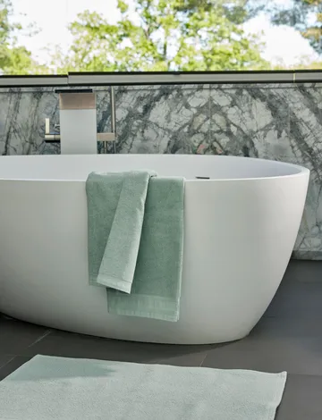 Ręcznik Lina - Aqua, 70x140 cm - Himla