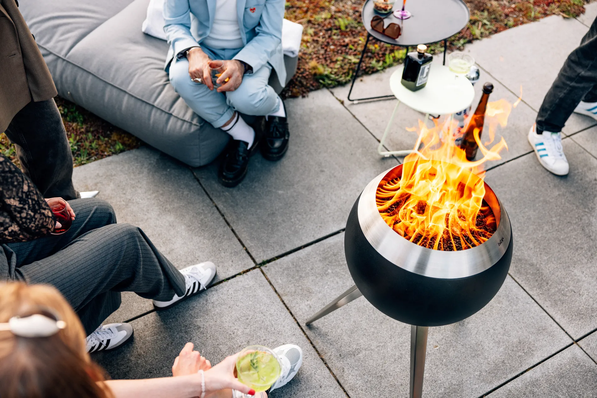 Palenisko MOON 45, Czarno-srebrny, wysoki stelaż Höfats