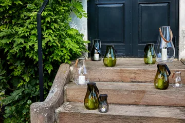 Design With Light lampion świecowy oliwkowa zieleń - 25 cm - Holmegaard