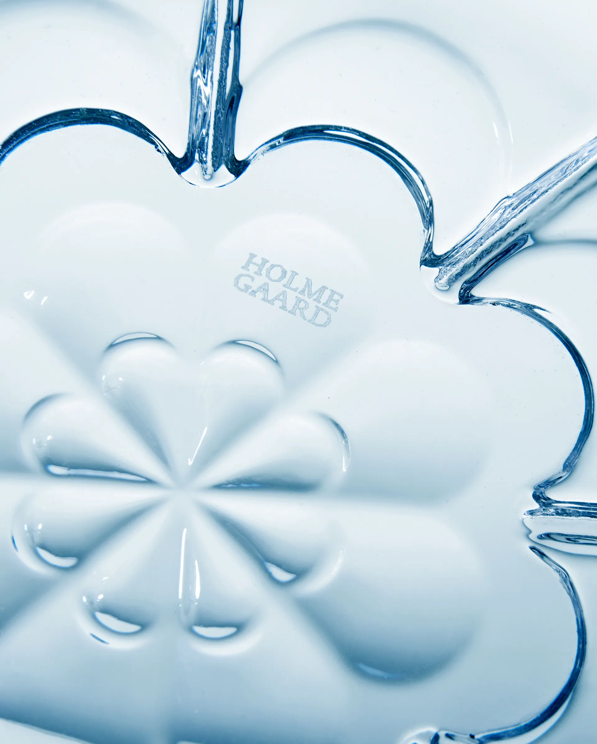 Miska Lily Ø23 cm, Blue iris Holmegaard