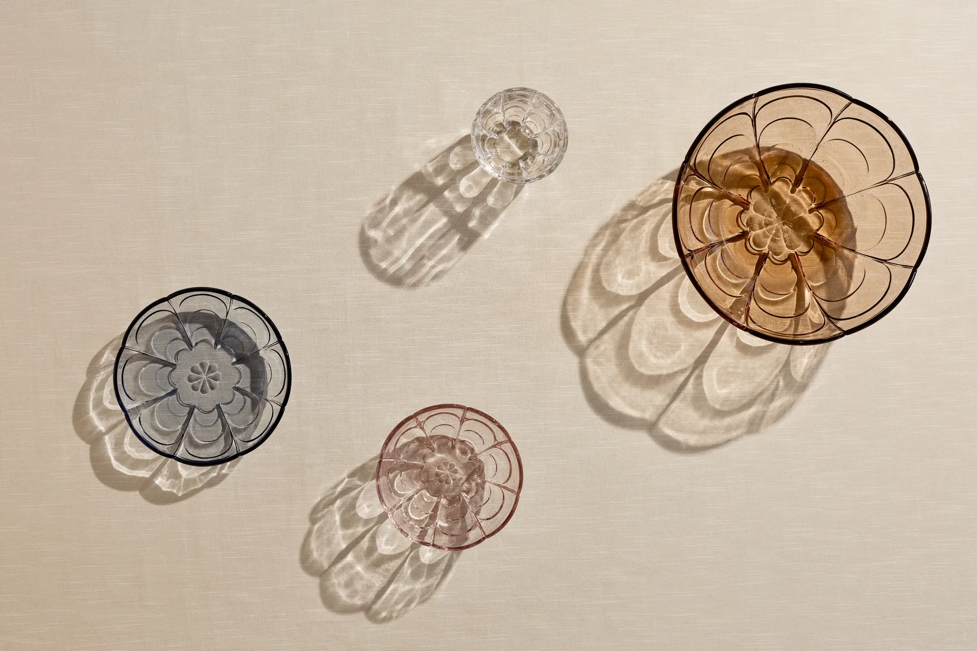 Miska Lily Ø23 cm, Toffee rose Holmegaard