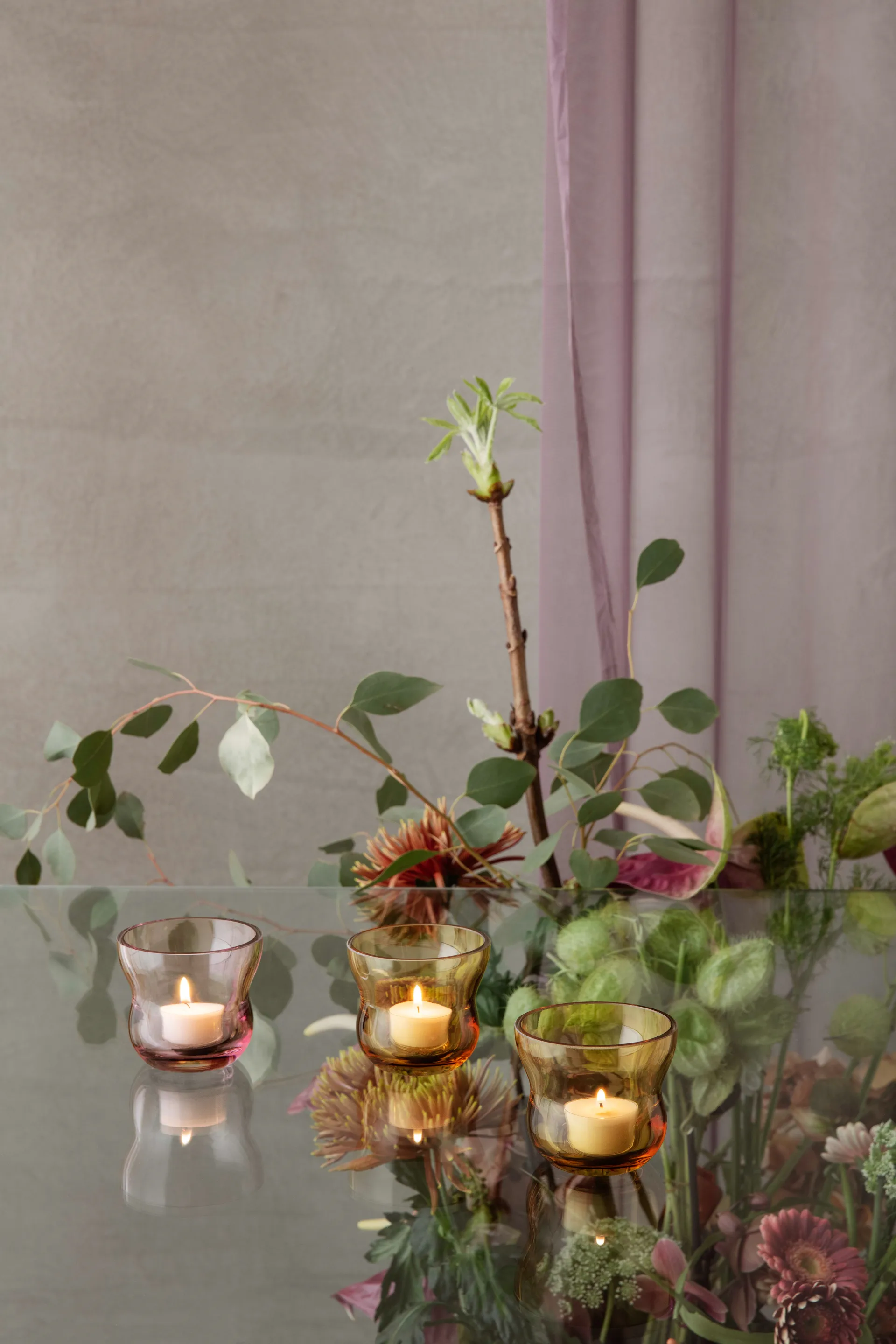 Świecznik Calabas 7,5 cm, Burgundy Holmegaard