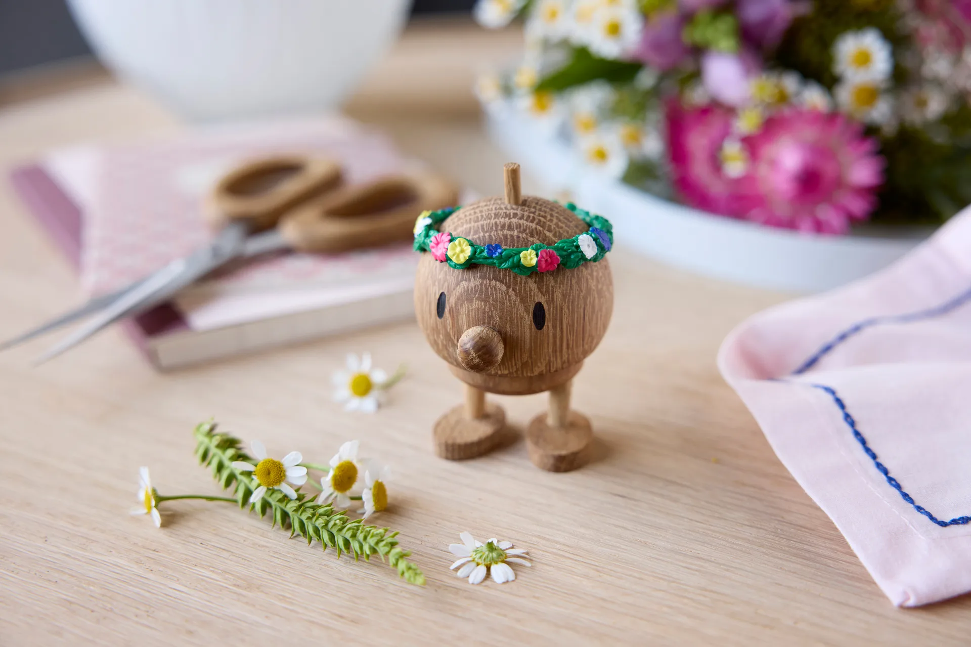 Figurka Hoptimist Flower Bumble S, Oak Hoptimist