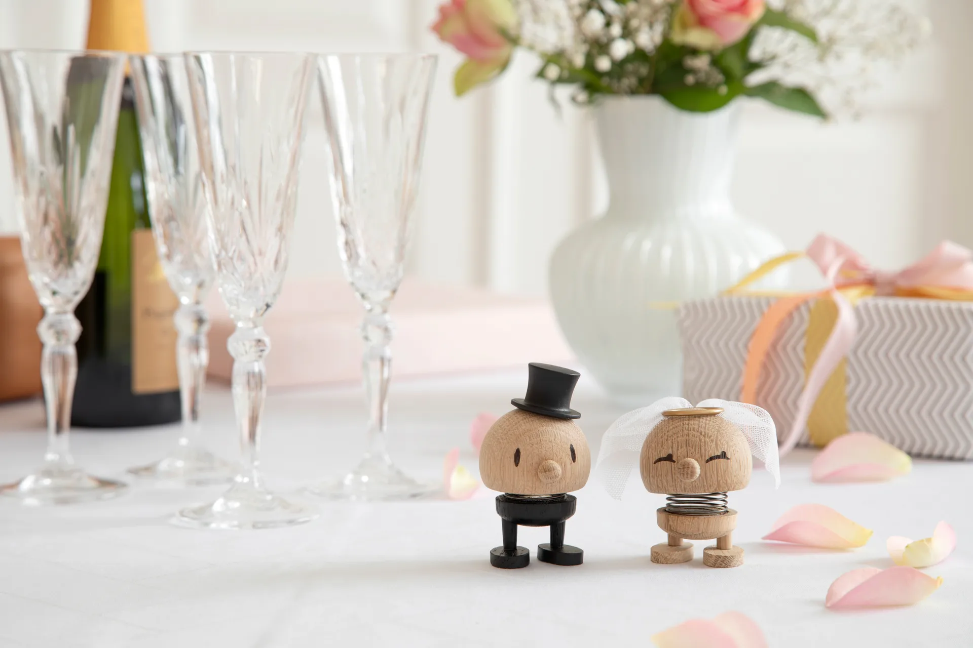 Hoptimist Groom S statuetka, Raw oak Hoptimist