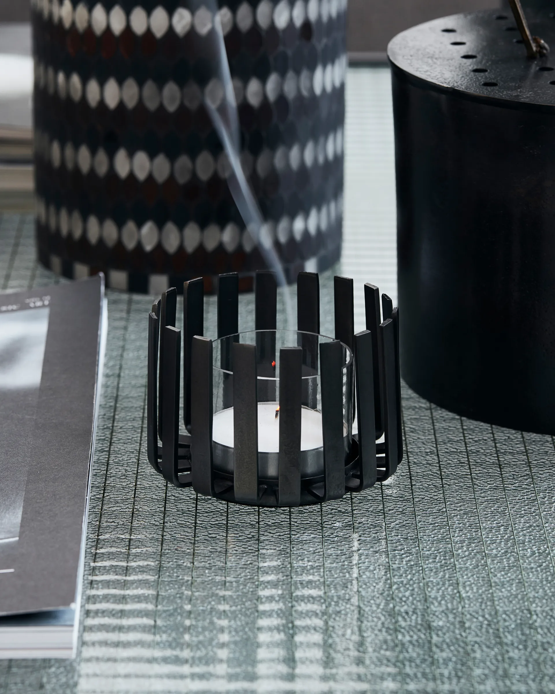 Bars tea light holder Ø10 cm, Czarny House Doctor