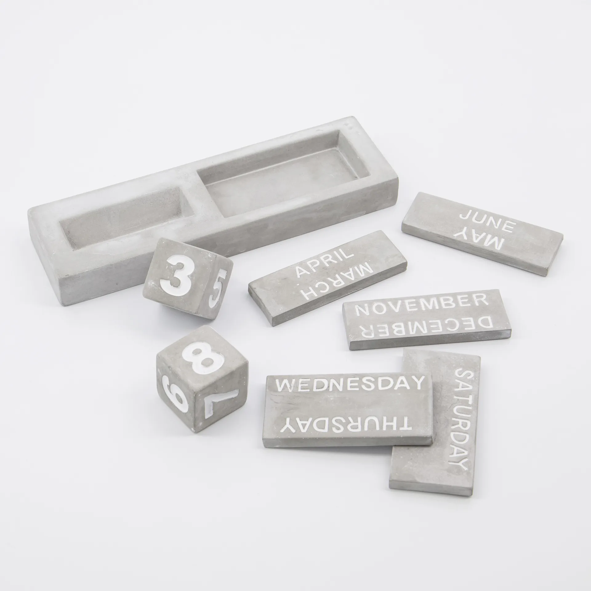 Kalendarz Eternity, Szary House Doctor