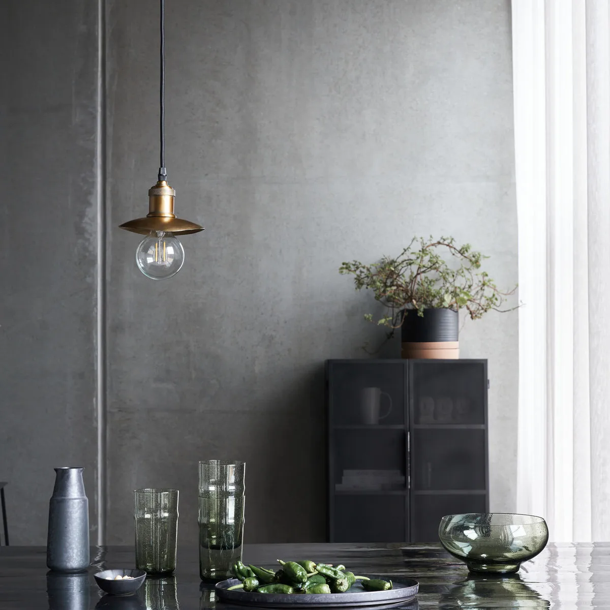 Klosz Hatt 13x14 cm, Mosiądz postarzany House Doctor