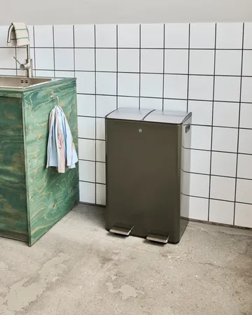 Kosz na śmieci Sort - Deep green, 46x35,5x71 cm - House Doctor