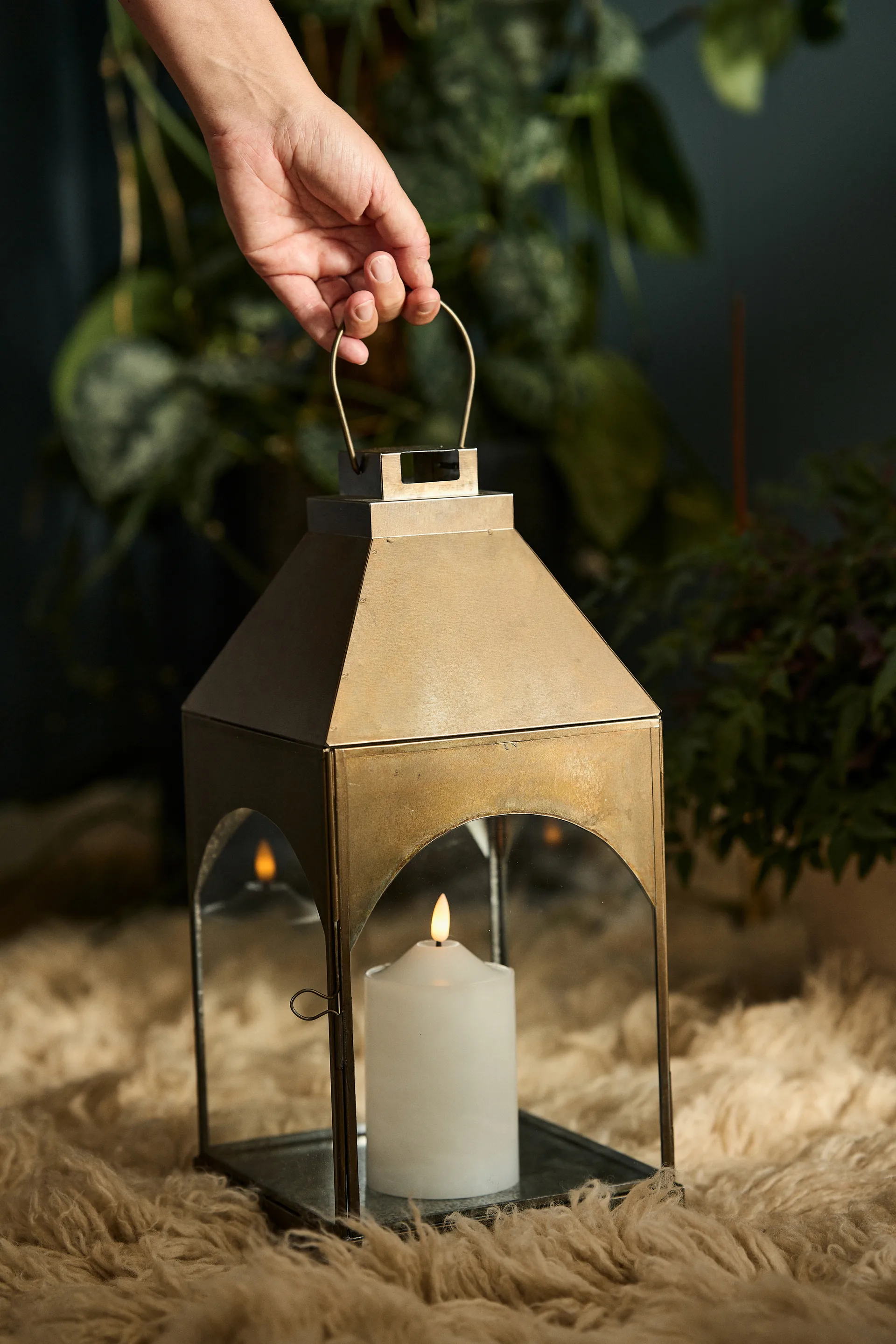 Lampion Arch antyczny mosiądz, 38 cm House Doctor