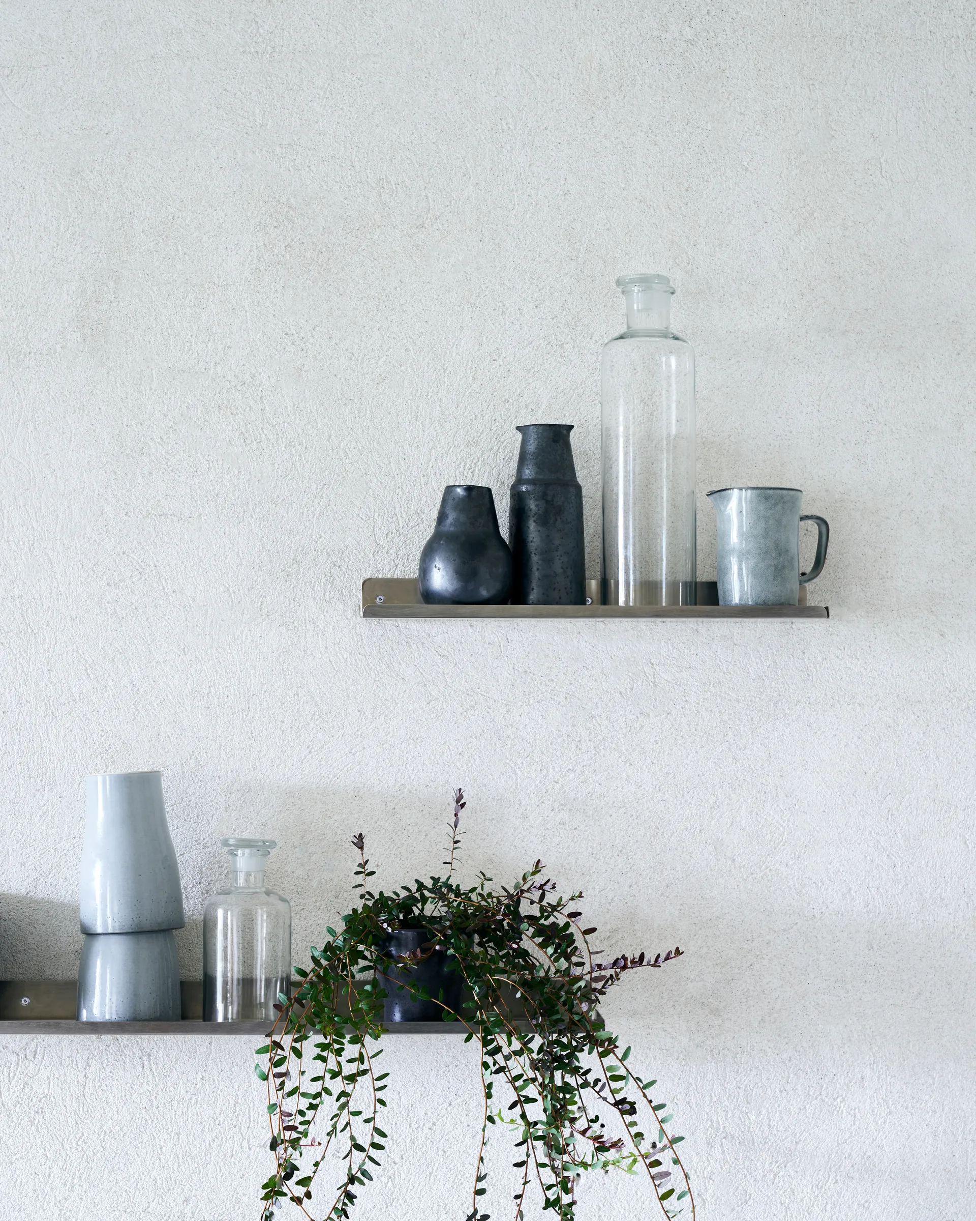 Półka Ledge 43 cm, Srebro szczotkowane House Doctor