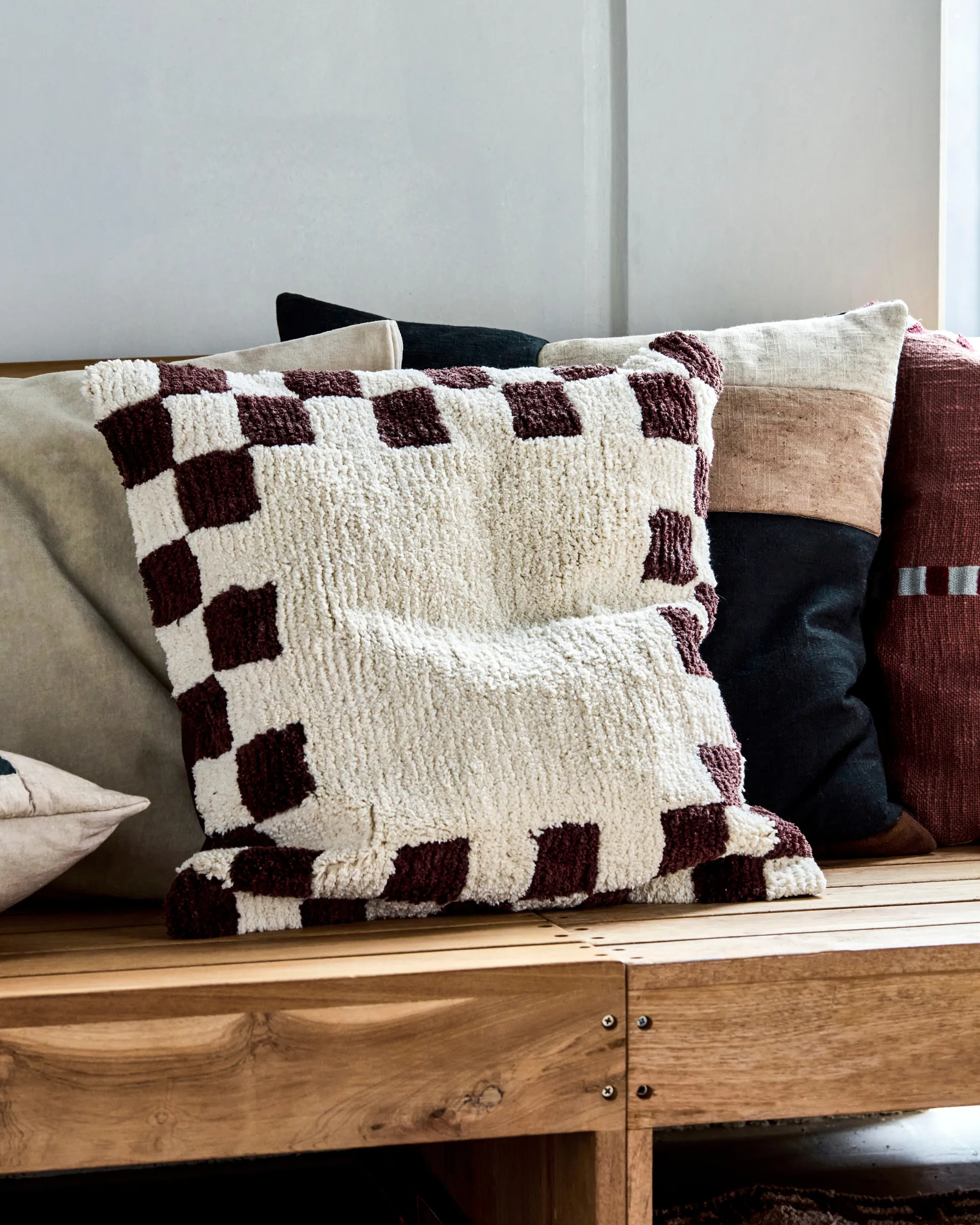 Poszewka na poduszkę Chess, 50x50 cm, Brązowy-off-white, 50x50 cm House Doctor