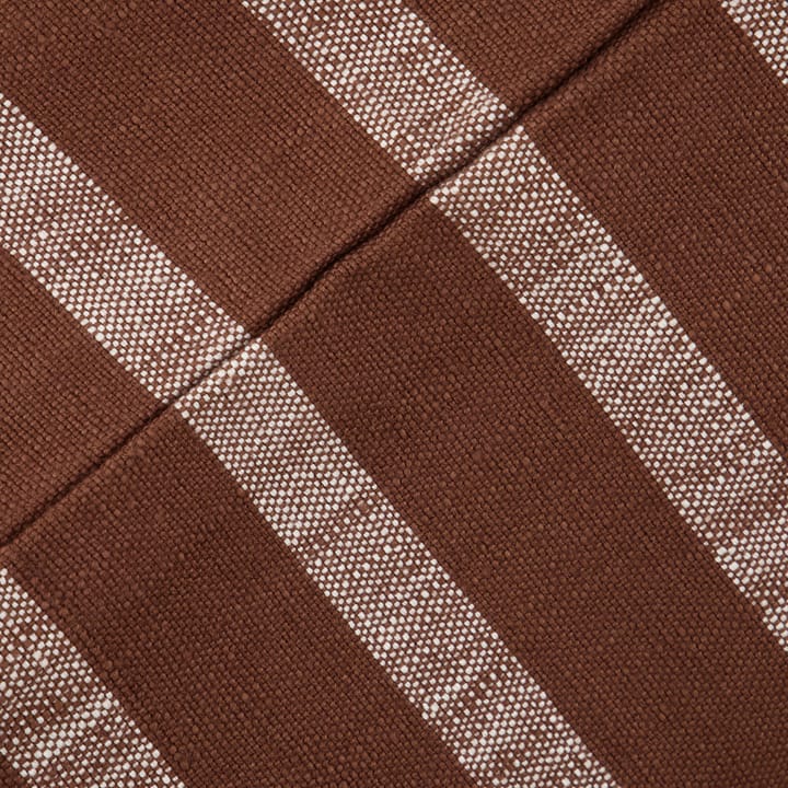 Poszewka na poduszkę w paski Thame 50x50 cm, Brown House Doctor