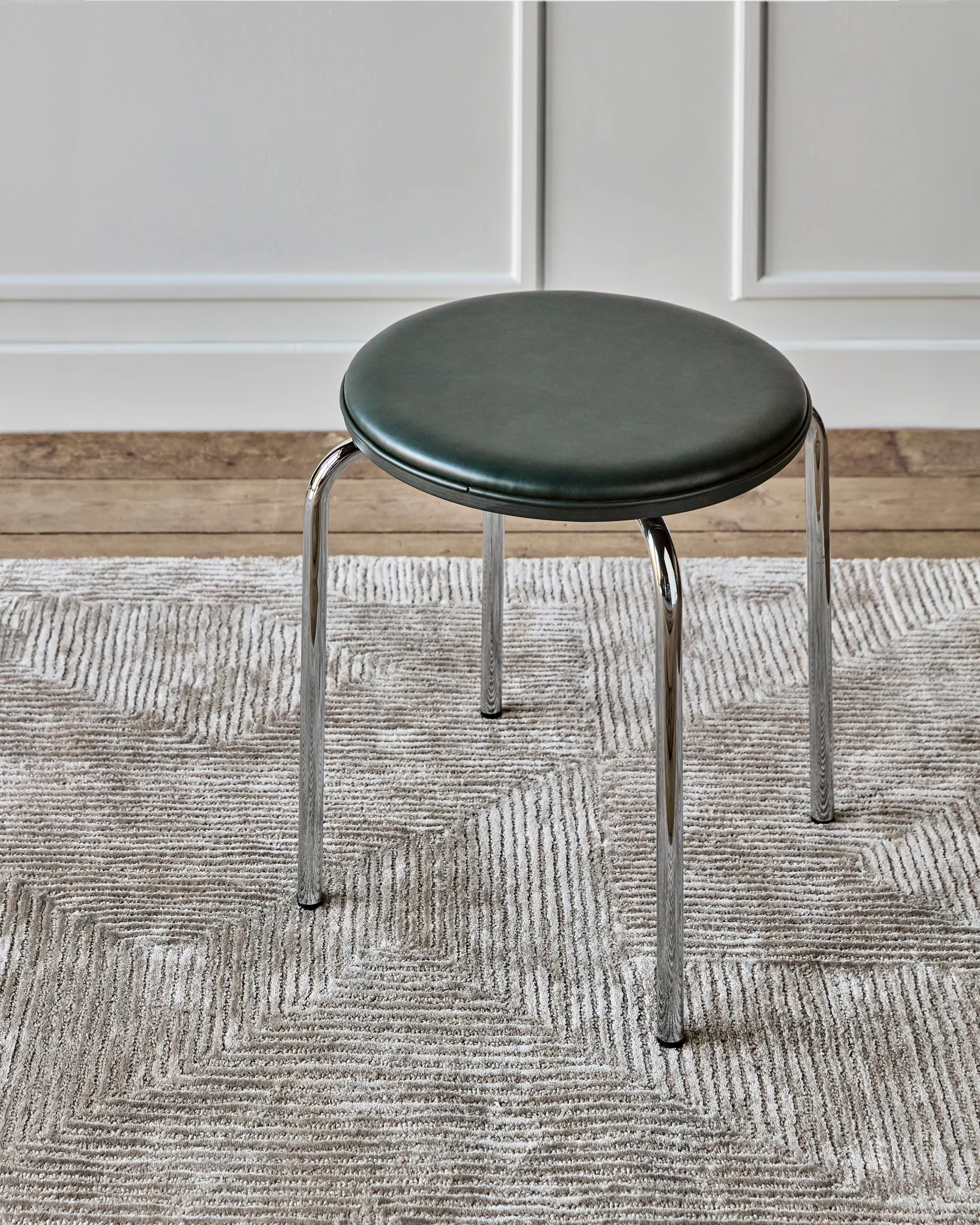 Stołek Comma, Ciemnozielony House Doctor