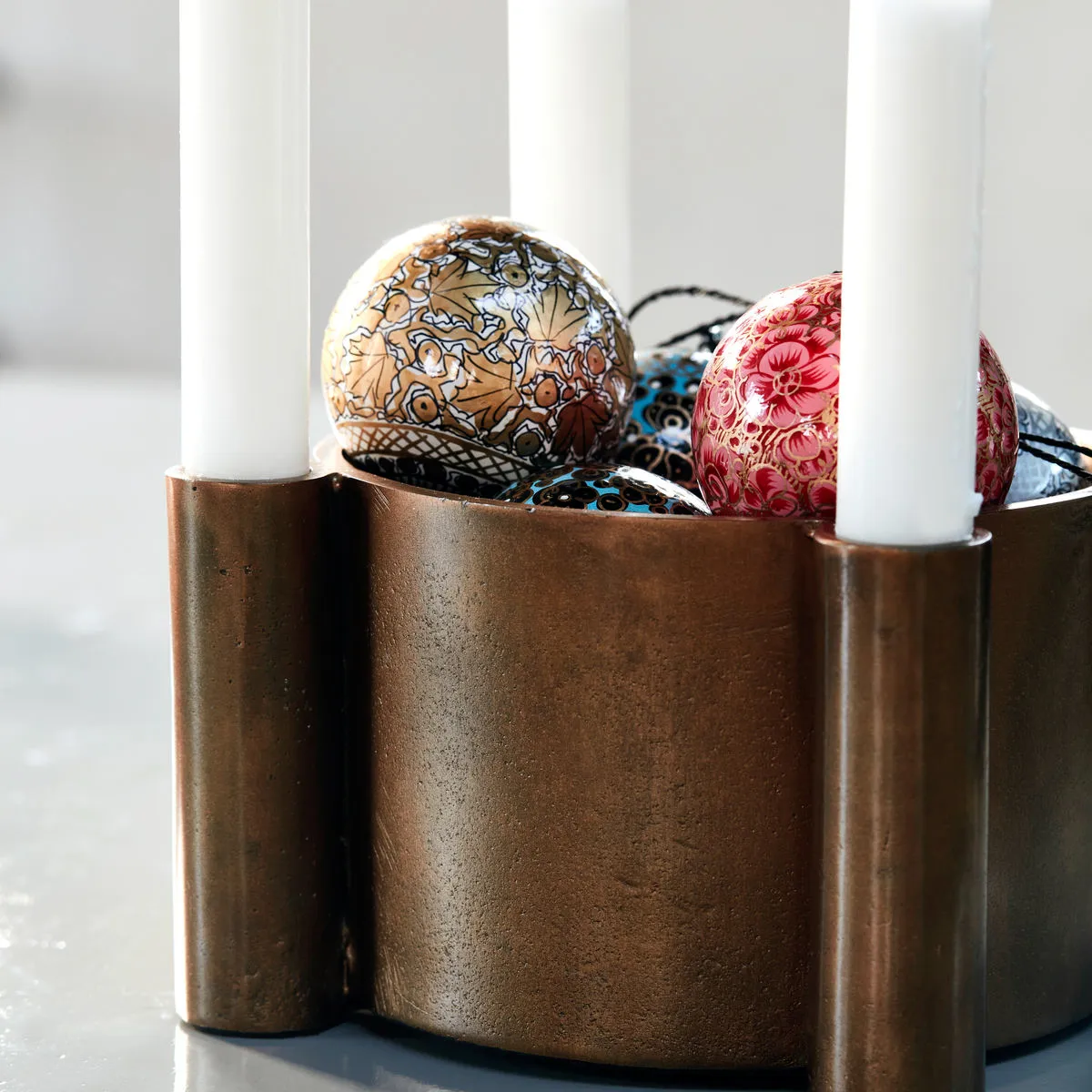 Świecznik adwentowy Four, Mosiądz postarzany House Doctor