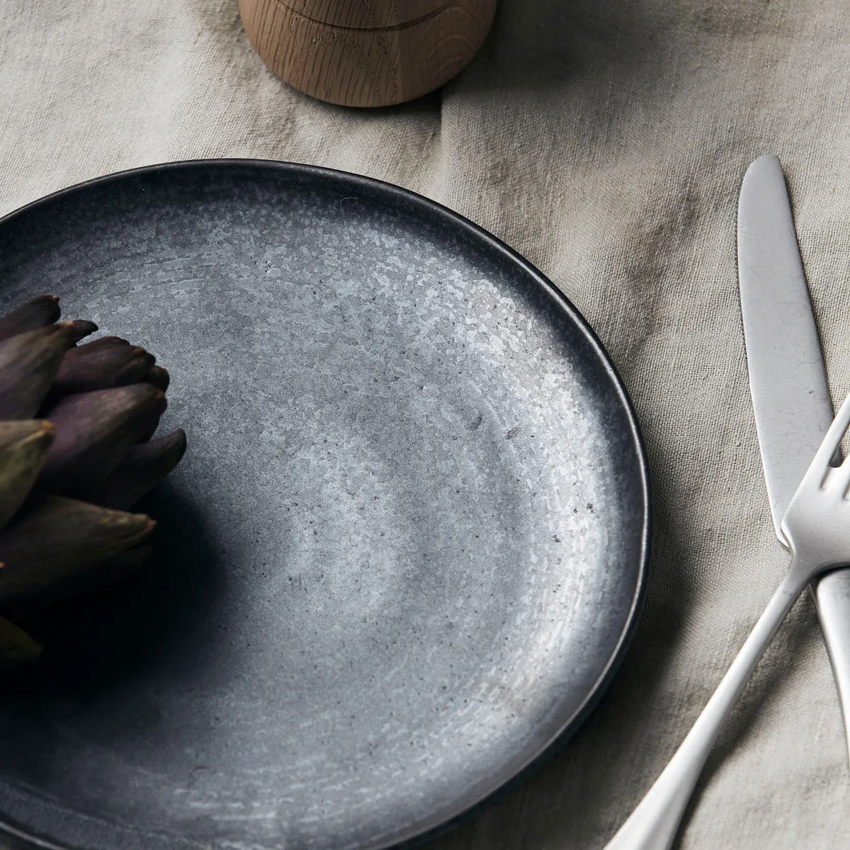 Talerz śniadaniowy Pion Ø21,5 cm, Czarno-brązowy House Doctor