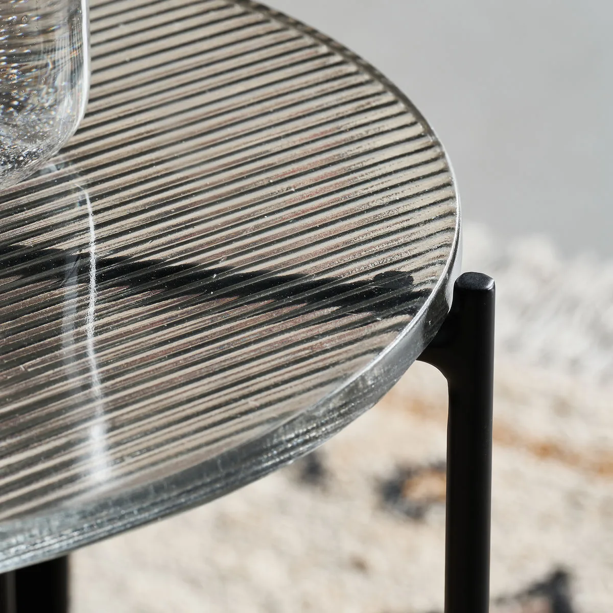 Tamu stolik Ø32x50 cm, Czarny-szkło House Doctor