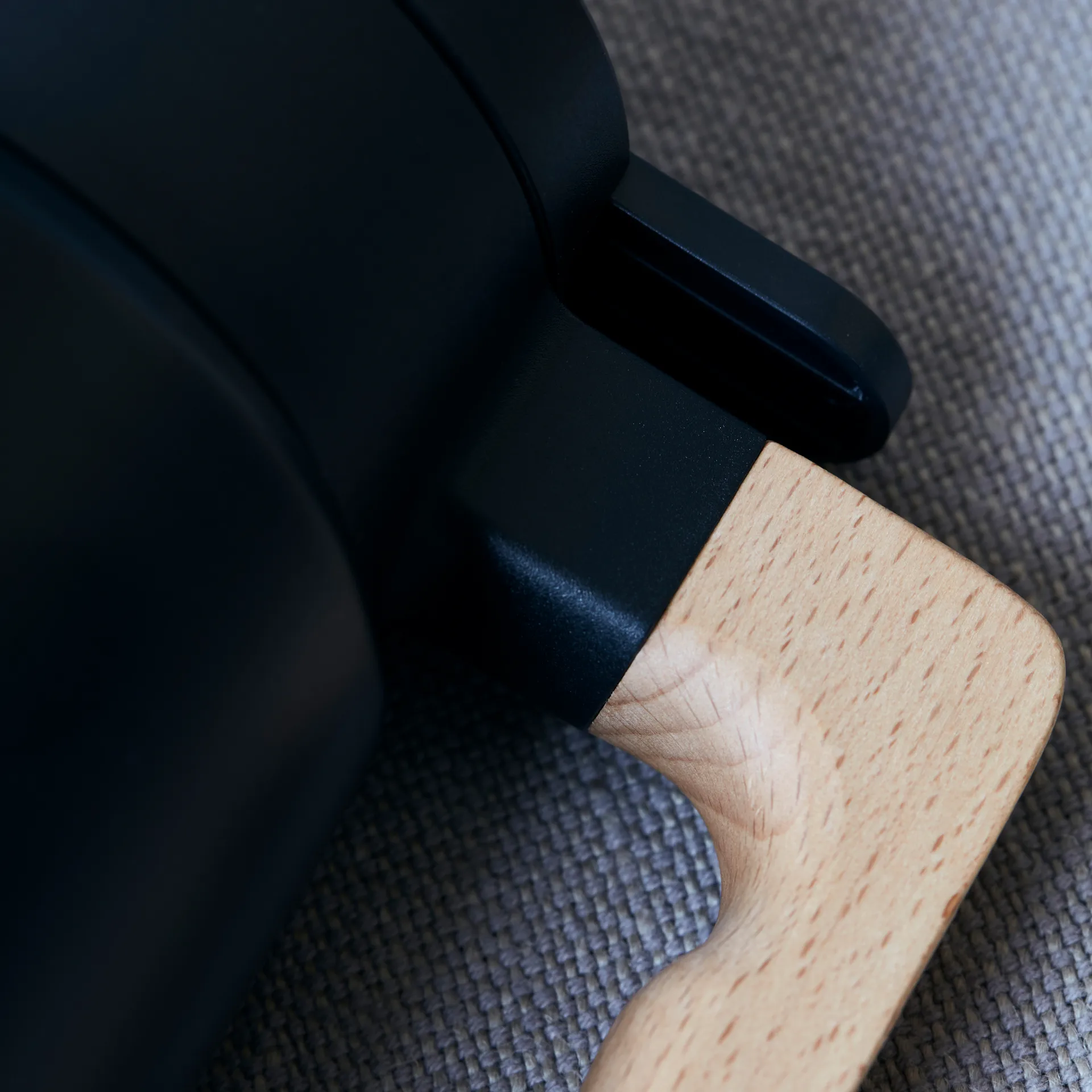 Termos Cole 1,8 L, Czarny House Doctor