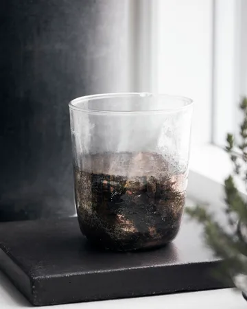 Uchwyt na tea light Gem Ø9 cm - Clear-grey - House Doctor