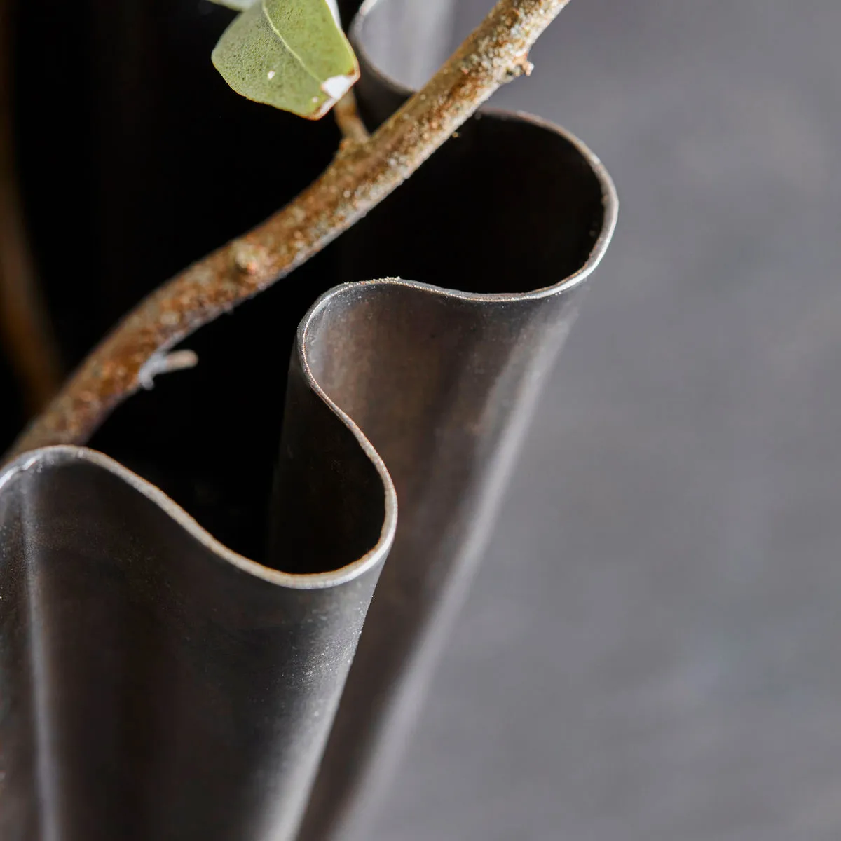 Wazon Flood 13 cm, Antyczny brąz House Doctor