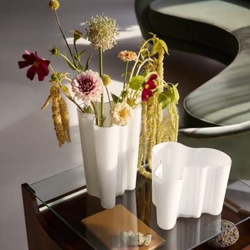 Aalto wazon, opal white (biel) - 160 mm - Iittala