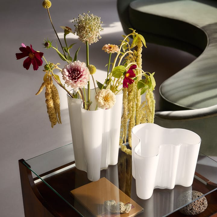 Aalto wazon, opal white (biel), 160 mm Iittala