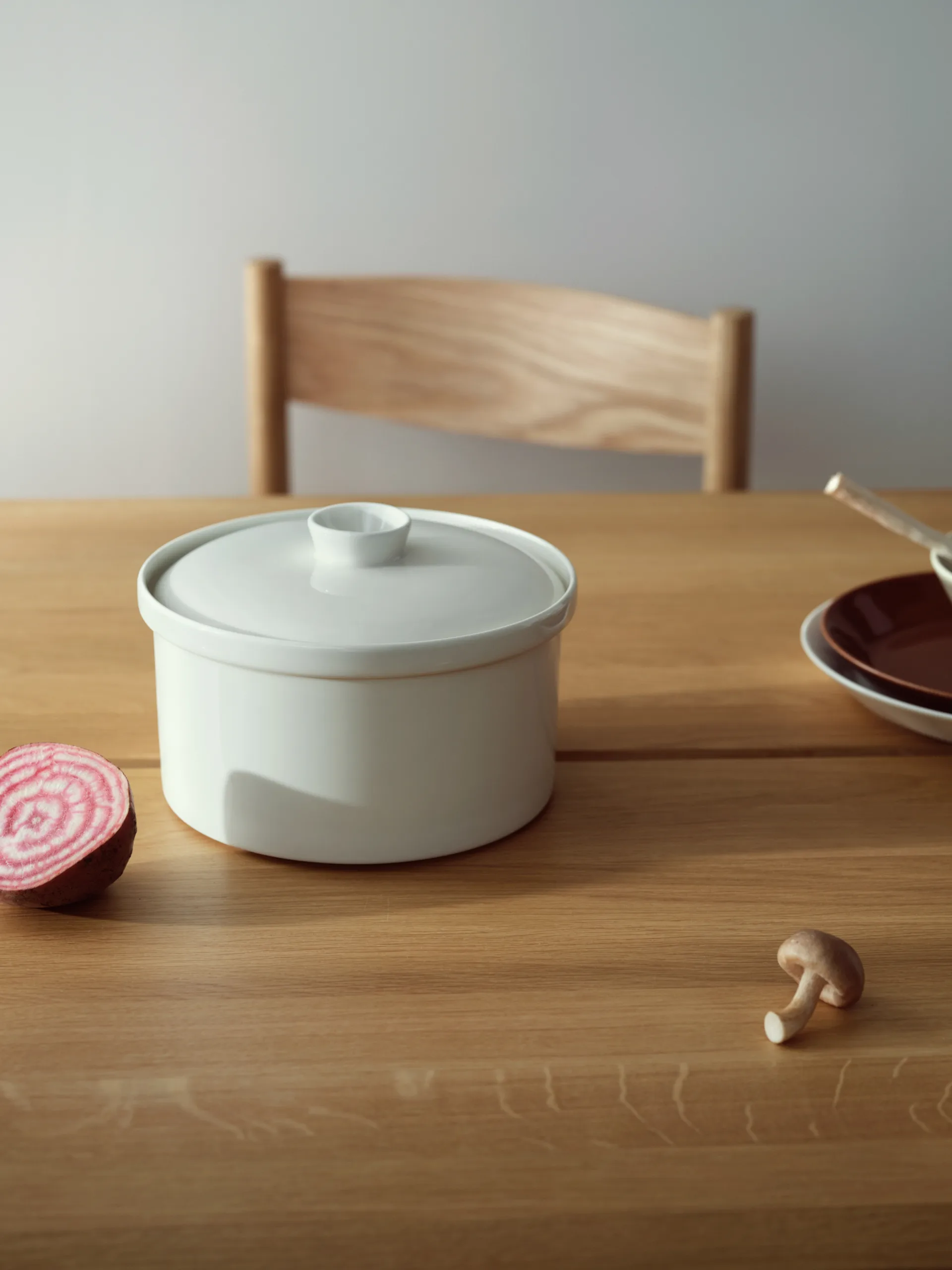 Garnek Teema z pokrywą 2,3 l, Biały Iittala